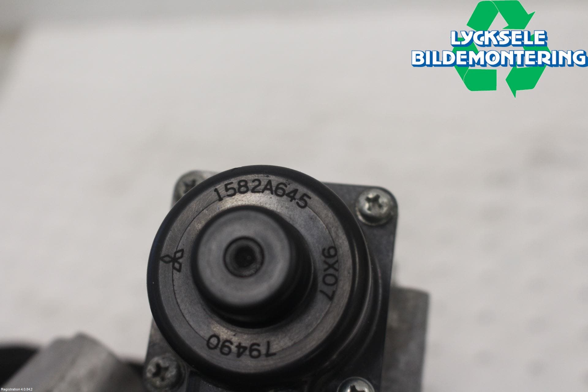 Mitsubishi OUTLANDER 13-21 Egr Ventil