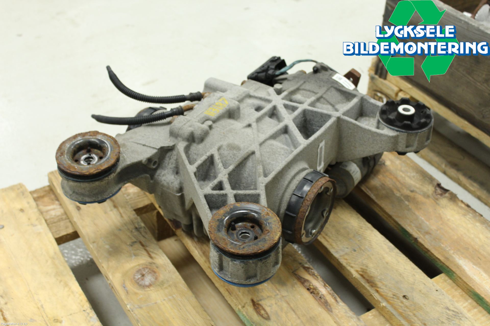 Volkswagen VW PASSAT 15-19 Bakväxel-Diff