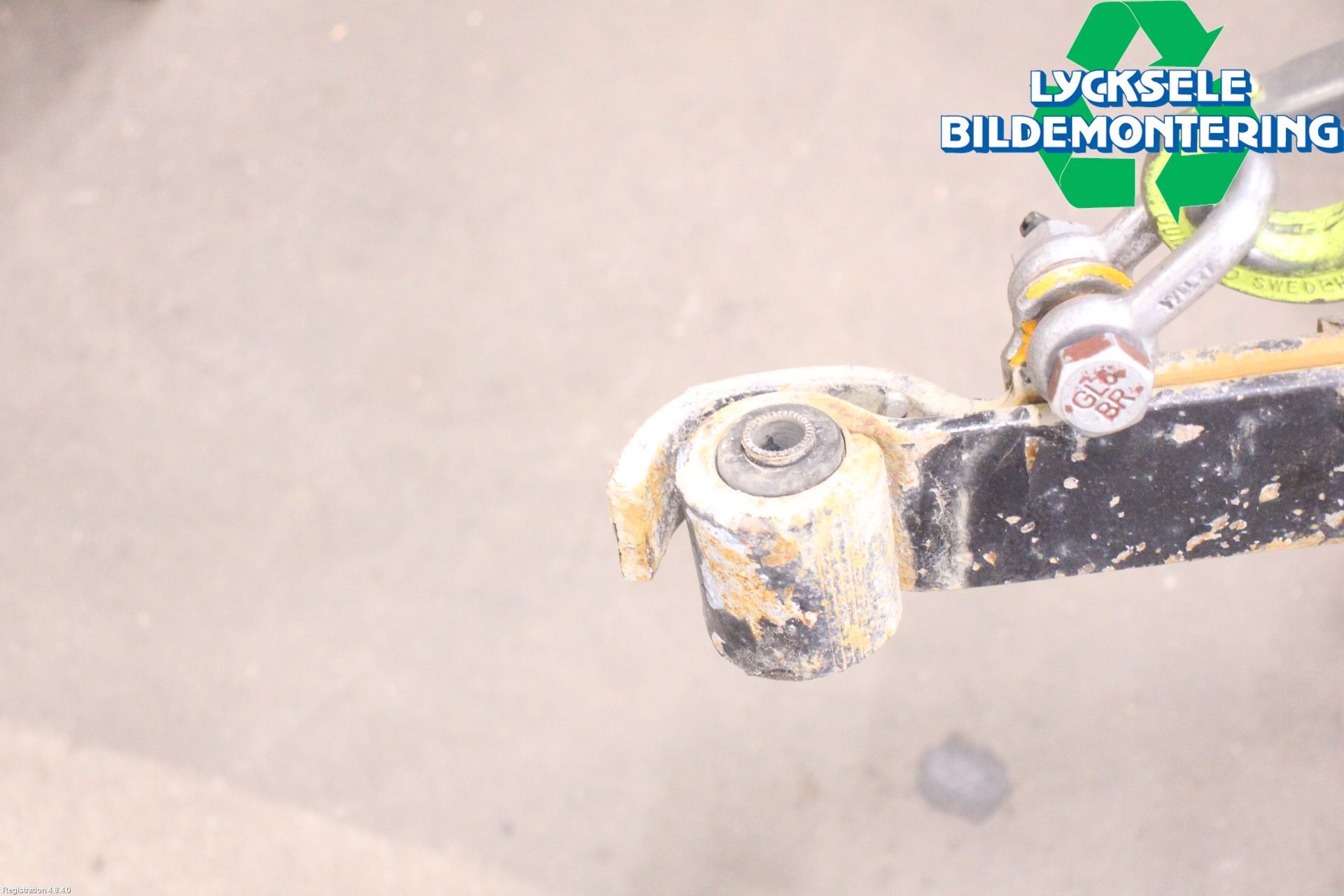 Toyota HILUX 16- Fjäder Bak Blad