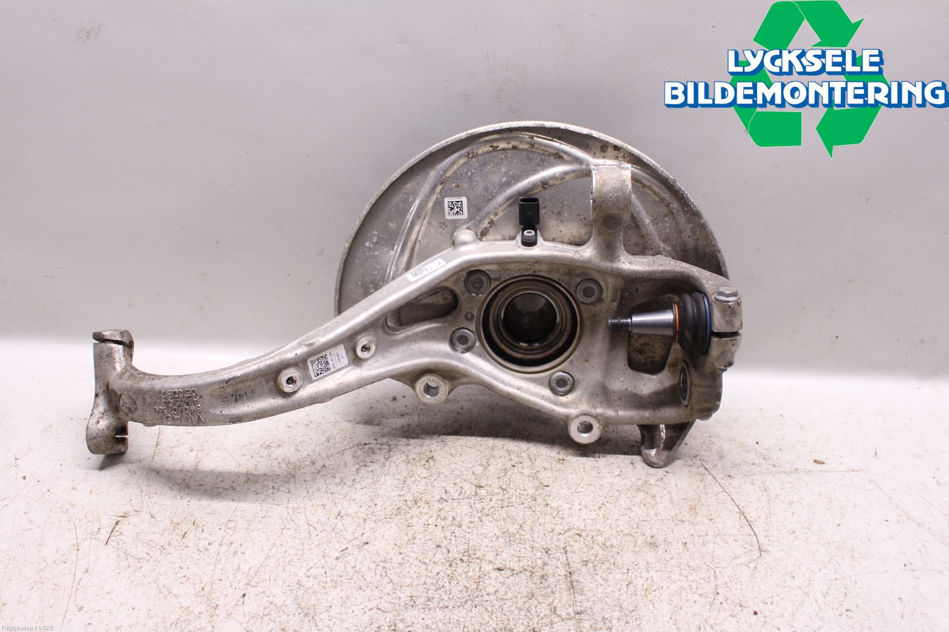 Audi A4/S4 B9 16-19 Styrspindel Lagerhus Vä