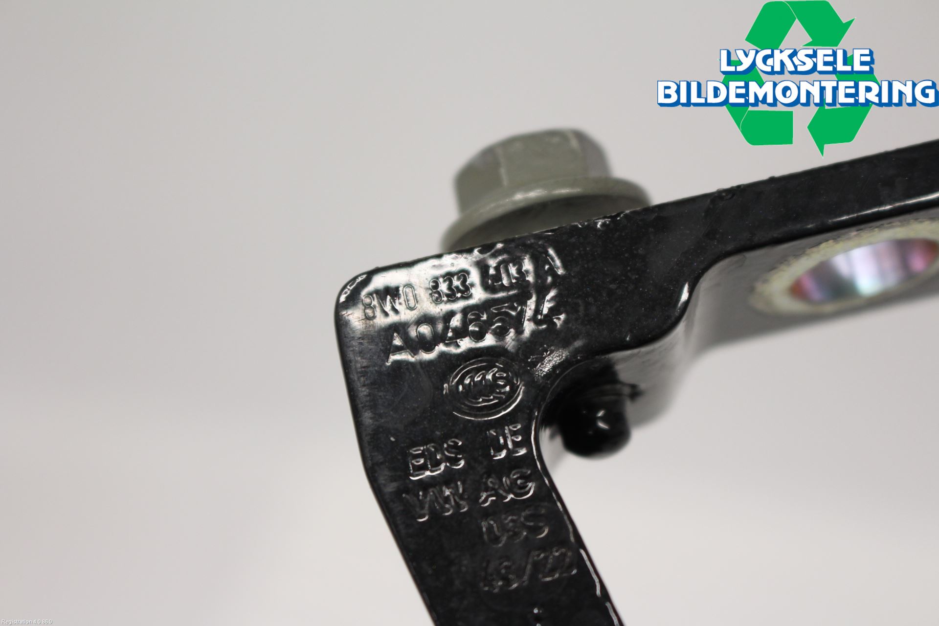 Audi A4/S4 B9 20- Dörrgångjärn