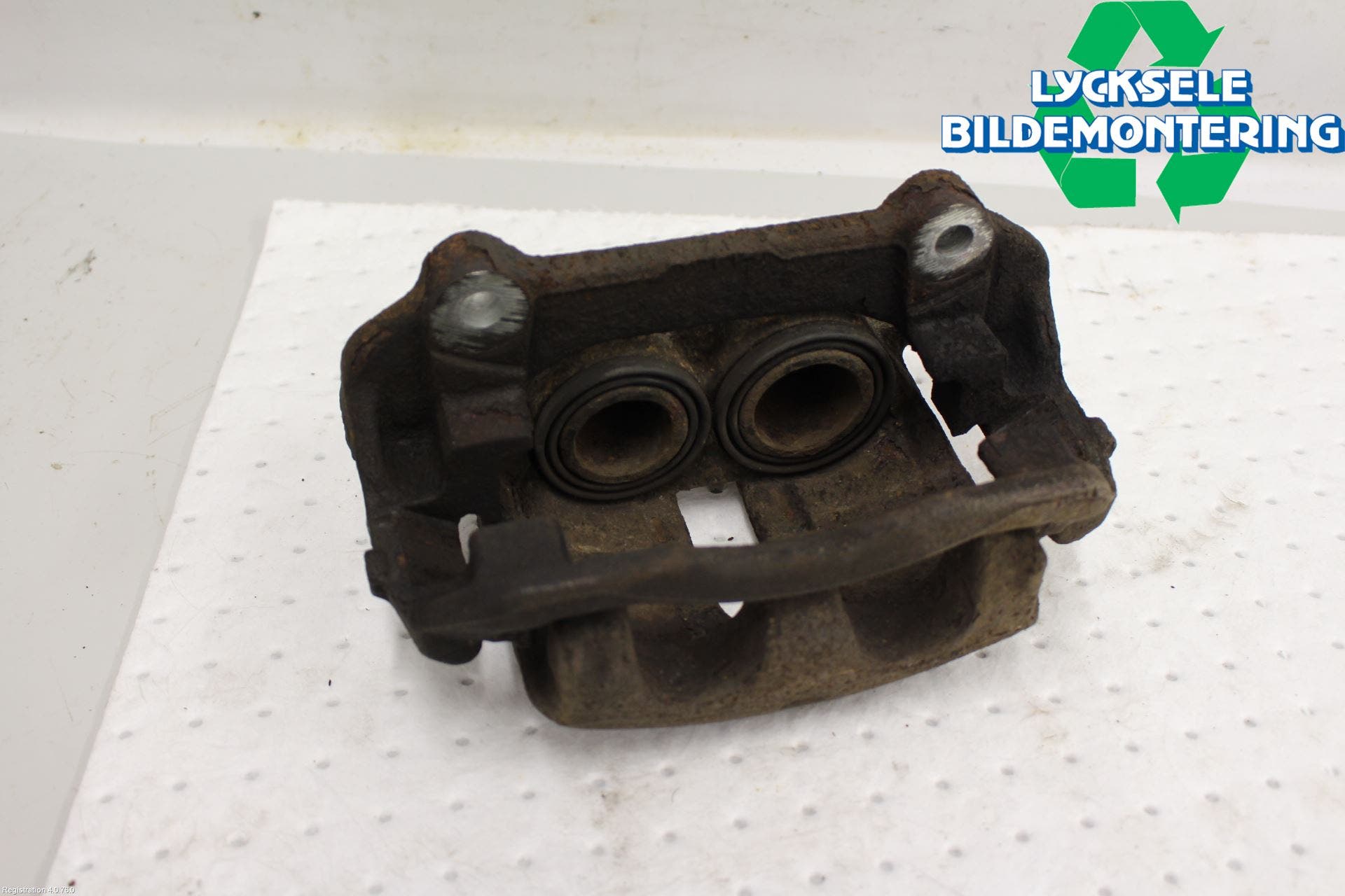 Opel VIVARO 01-14 Bromsok Fram Vänster