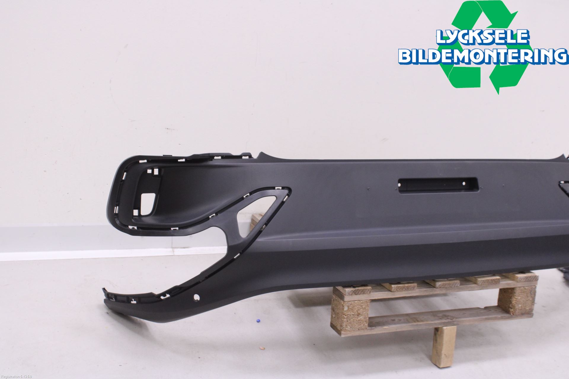 Volkswagen VW ID.4 21- Spoiler Bak