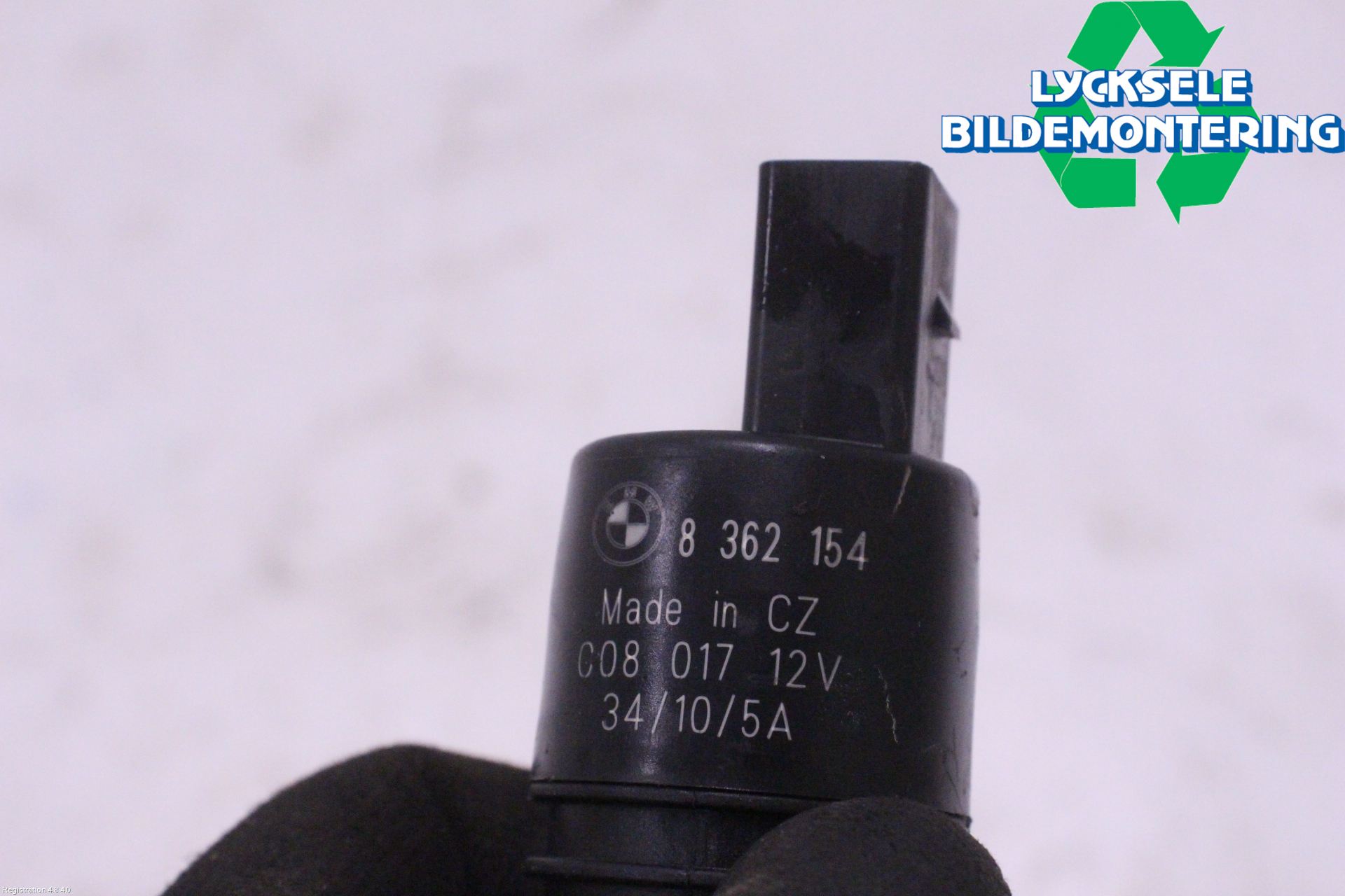 BMW 5 F10/F11/F18 09-17 Spolarpump Baklucka
