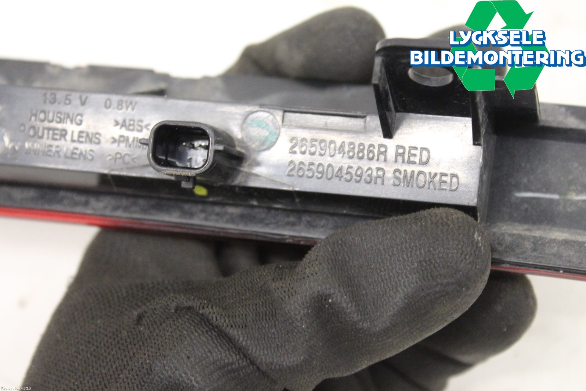 Renault CLIO IV 12-16 Bromsljus Bakruta