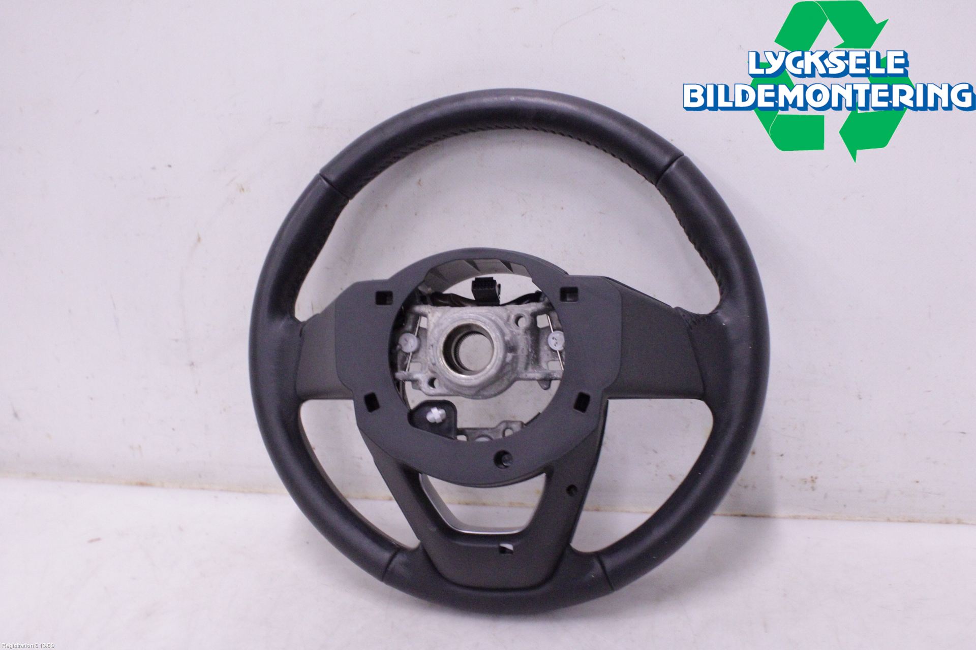 Toyota YARIS CROSS XP21 21- Ratt