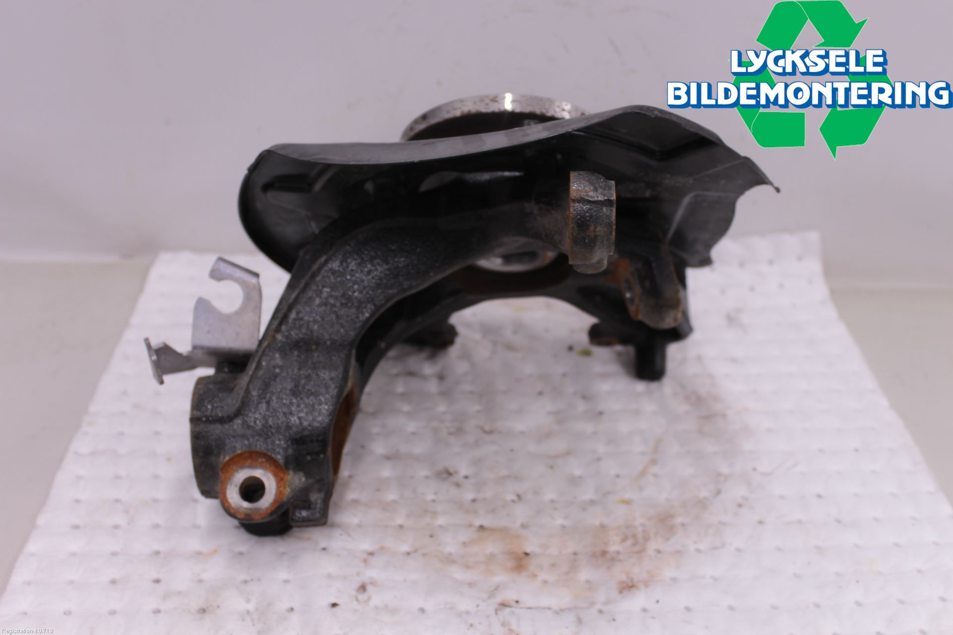 Volkswagen VW T-CROSS 19- Styrspindel Lagerhus Hö