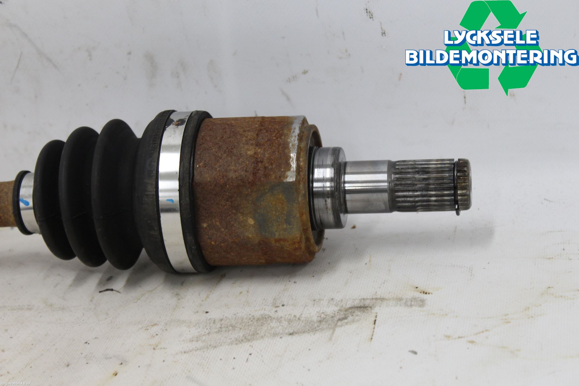 Kia CEED/CEED SW 19- Drivaxel Fram Vänster