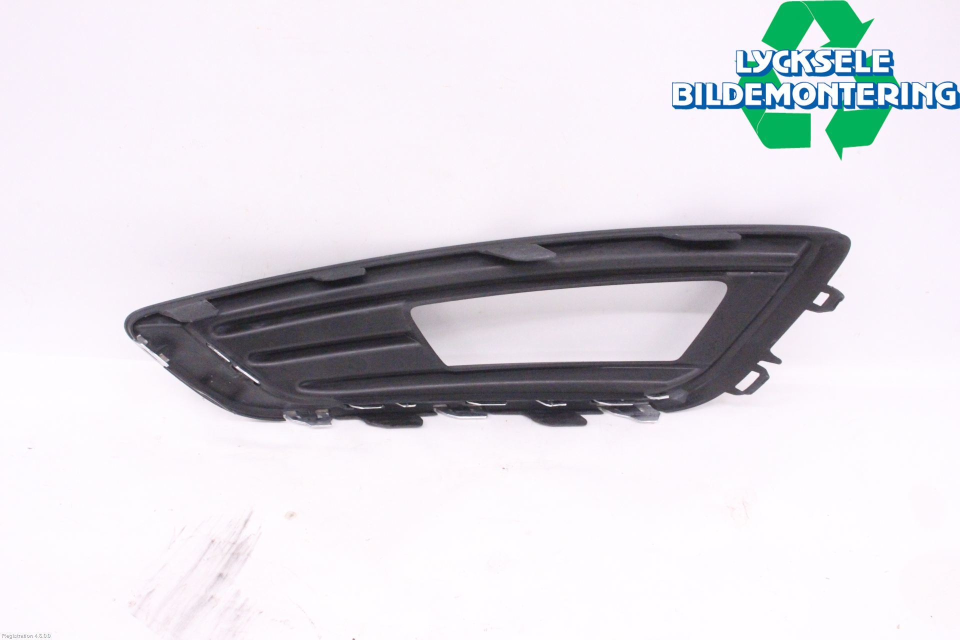 Ford FOCUS 15-18 Dimljussarg Fram