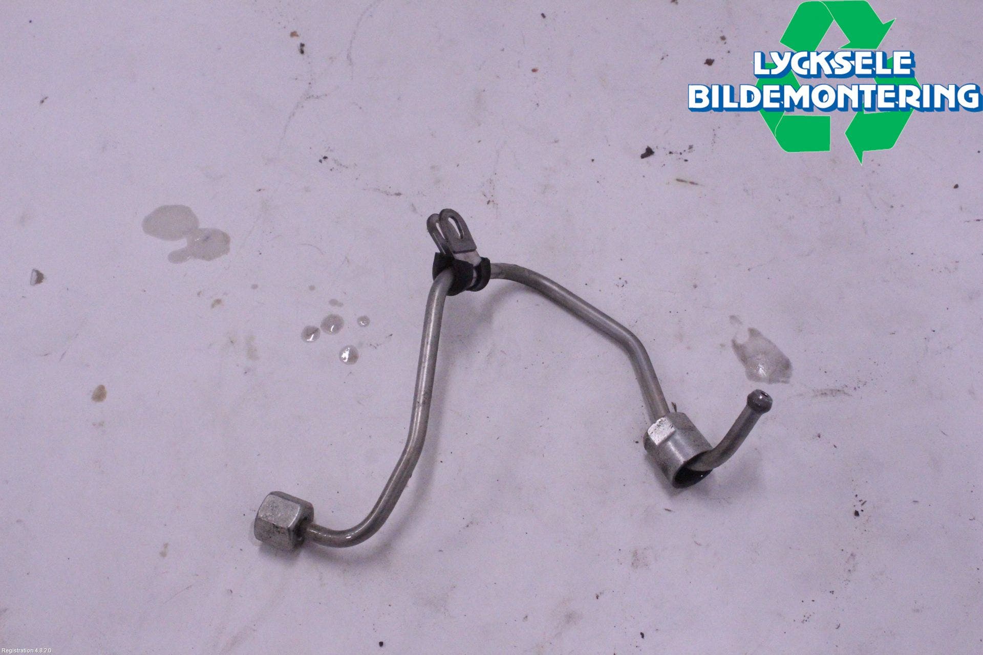 Audi A6 F2/C8 19- Injspridarrör