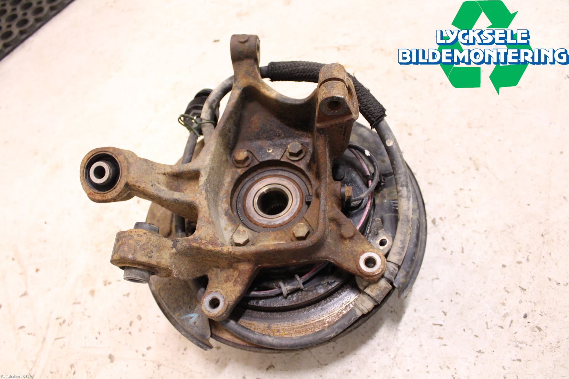 Subaru OUTBACK 10-15 Hjullagerhus-Spindel Hö B