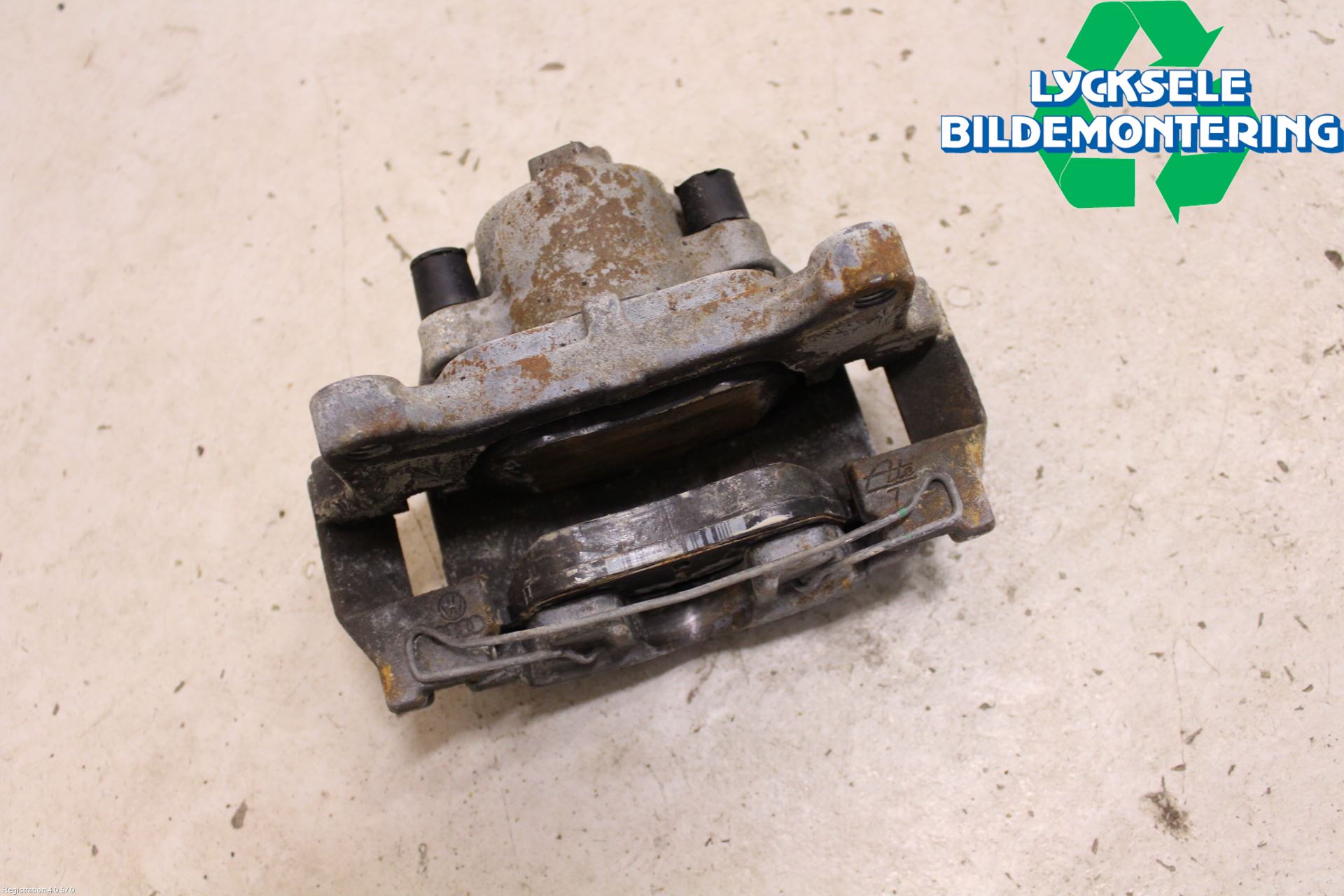 Audi Q3 8U 12-18 Bromsok Fram Höger