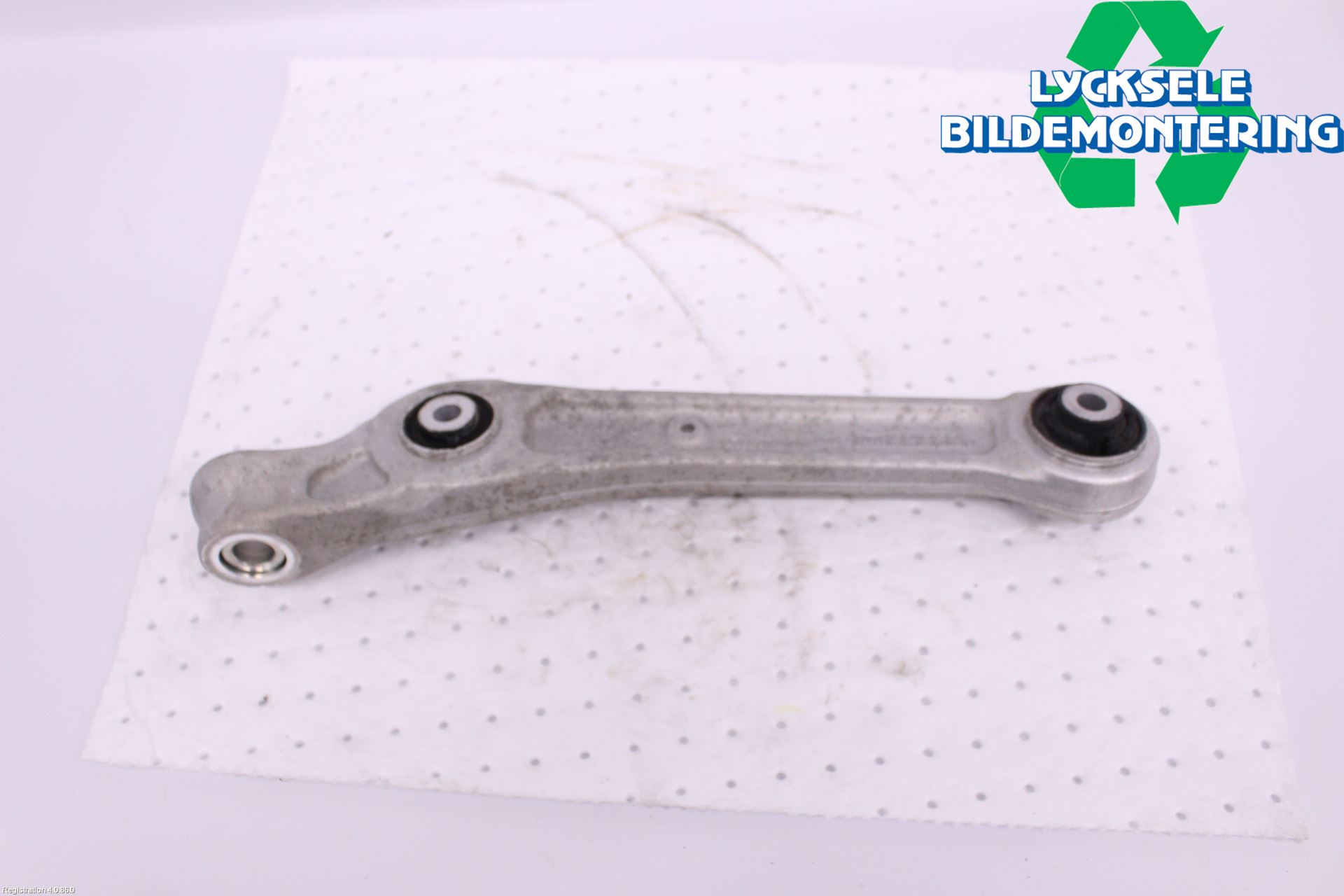 Audi A4/S4 B9 20- Bärarm Fram Undre Hö