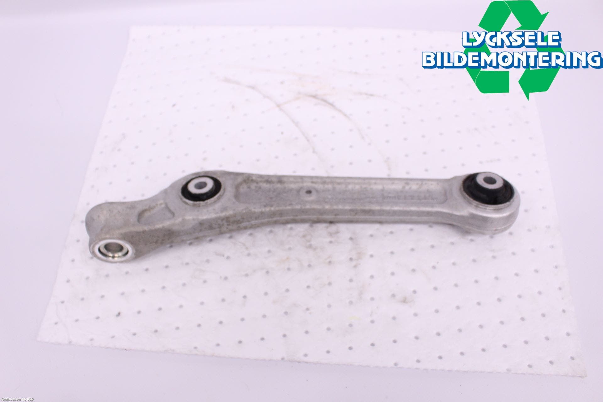 Audi A4/S4 B9 20- Bärarm Fram Undre Hö