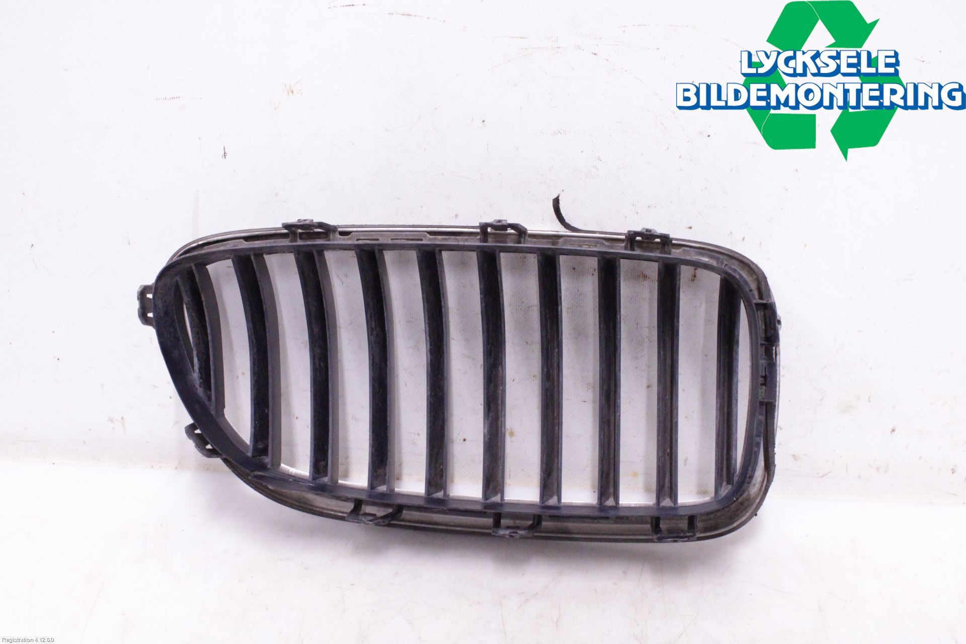 BMW 5 F10/F11/F18 09-17 Grilldel Vänster