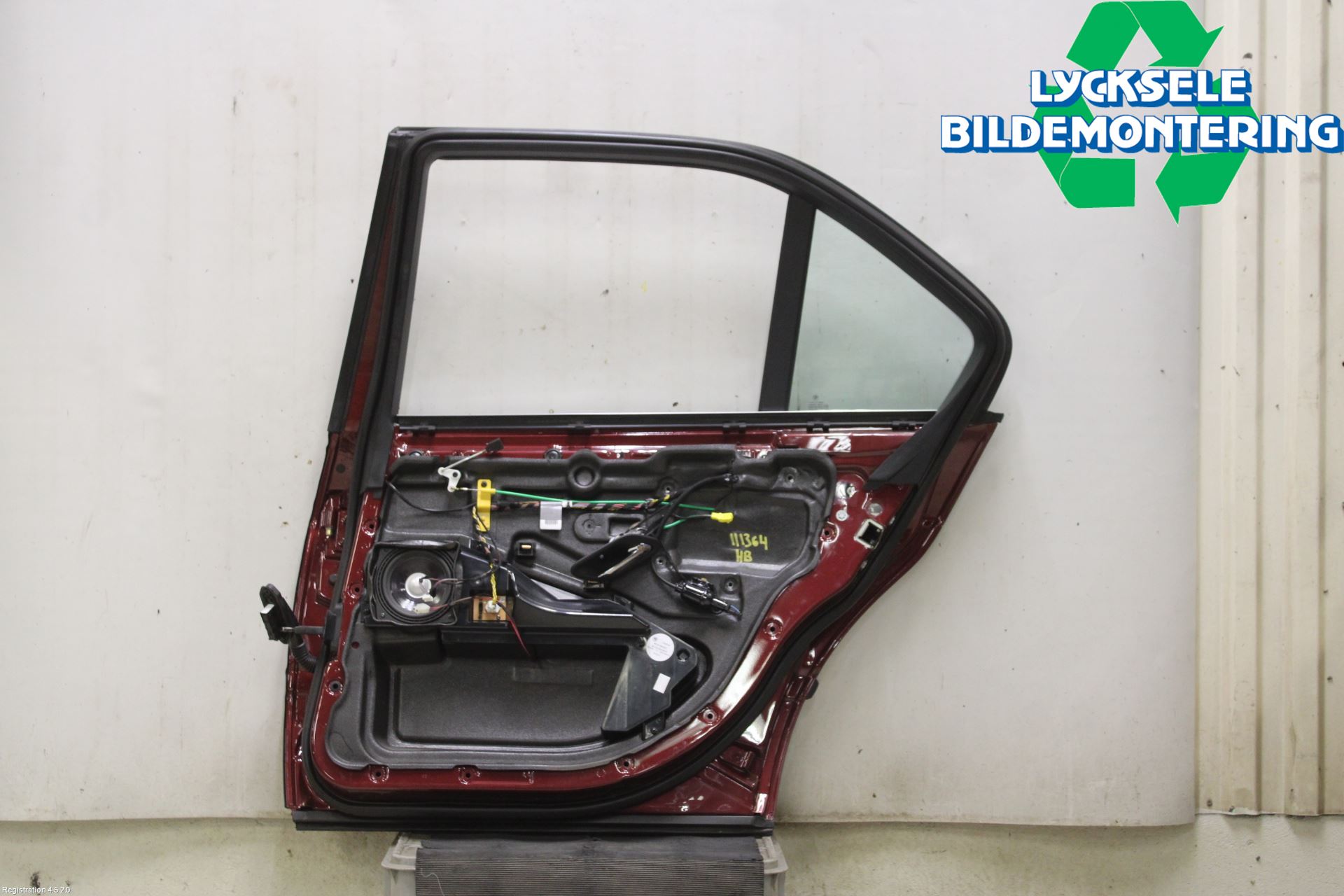 BMW 7 E38      93-01 Dörr Bak Höger