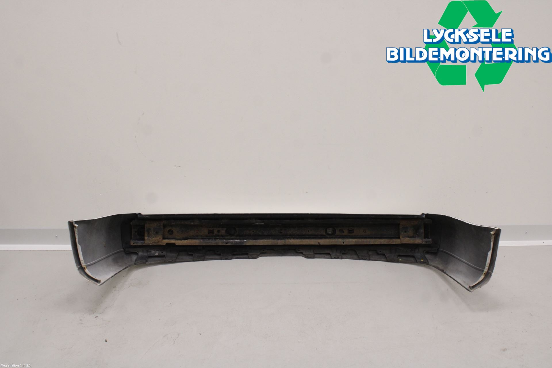 Volkswagen VW CADDY 11-15 Stötfångarbeklädnad Bak