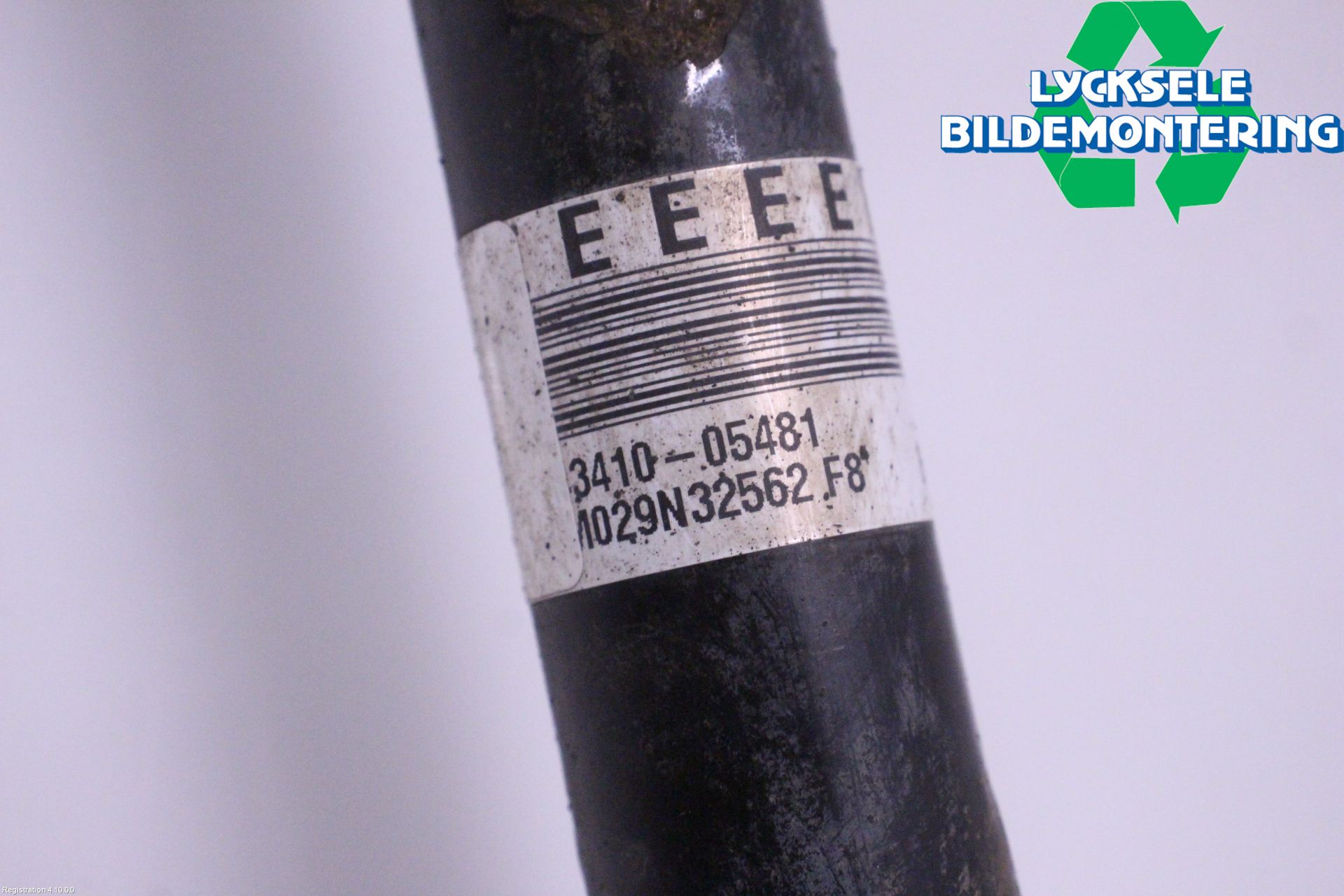 Toyota AVENSIS 09-15 Drivaxel Fram Höger