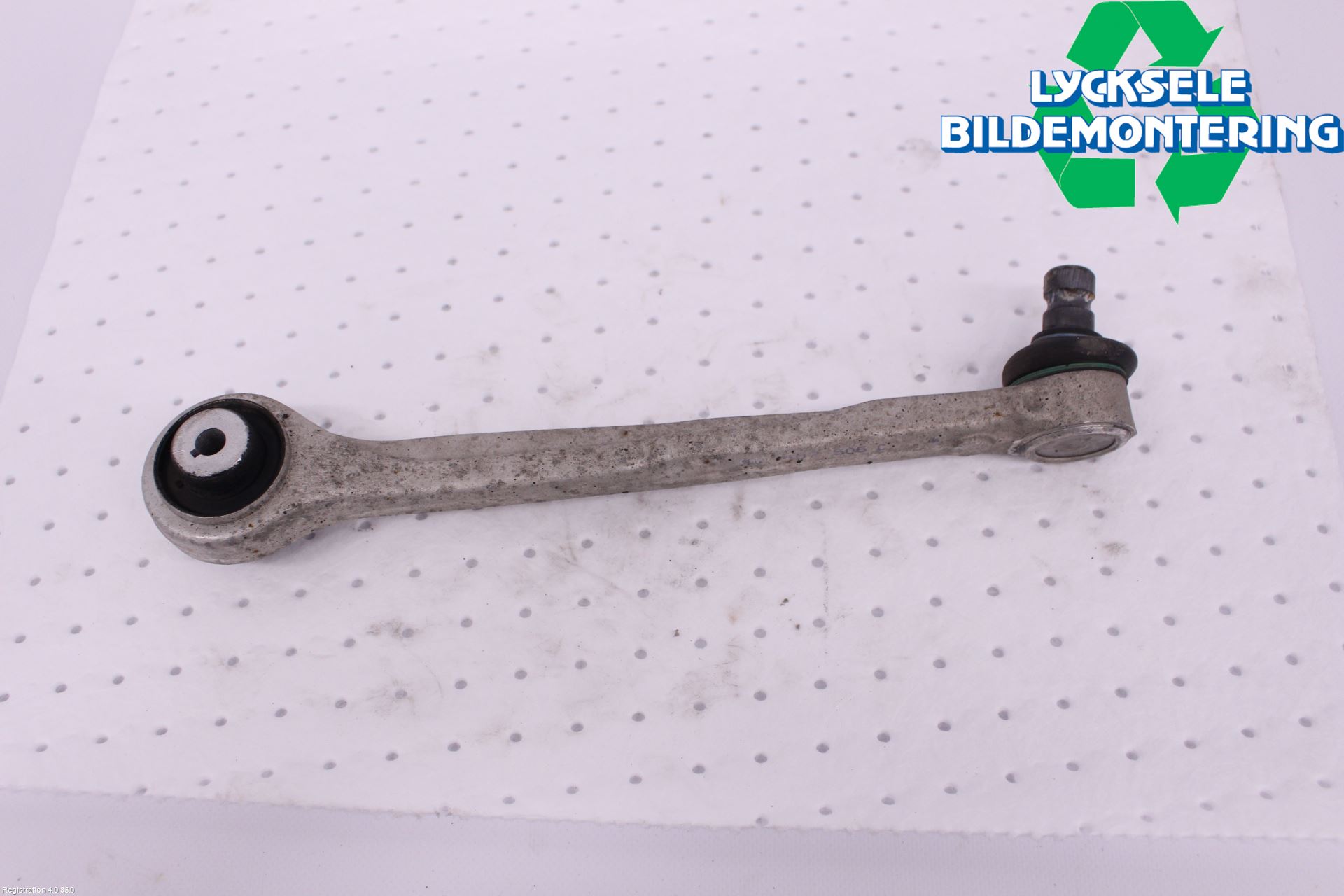 Audi A6 F2/C8 19- Bärarm Fram Övre Vä