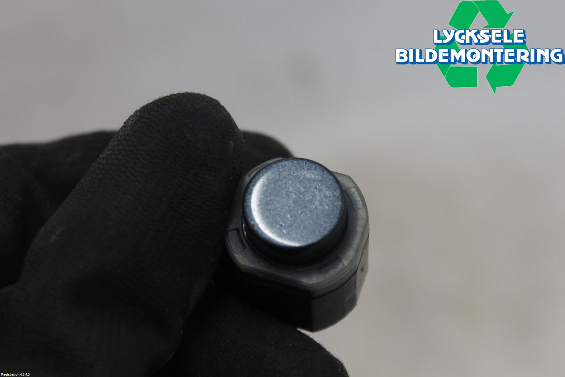 Skoda SUPERB 09-15 Parkeringshjälp Frontsensor