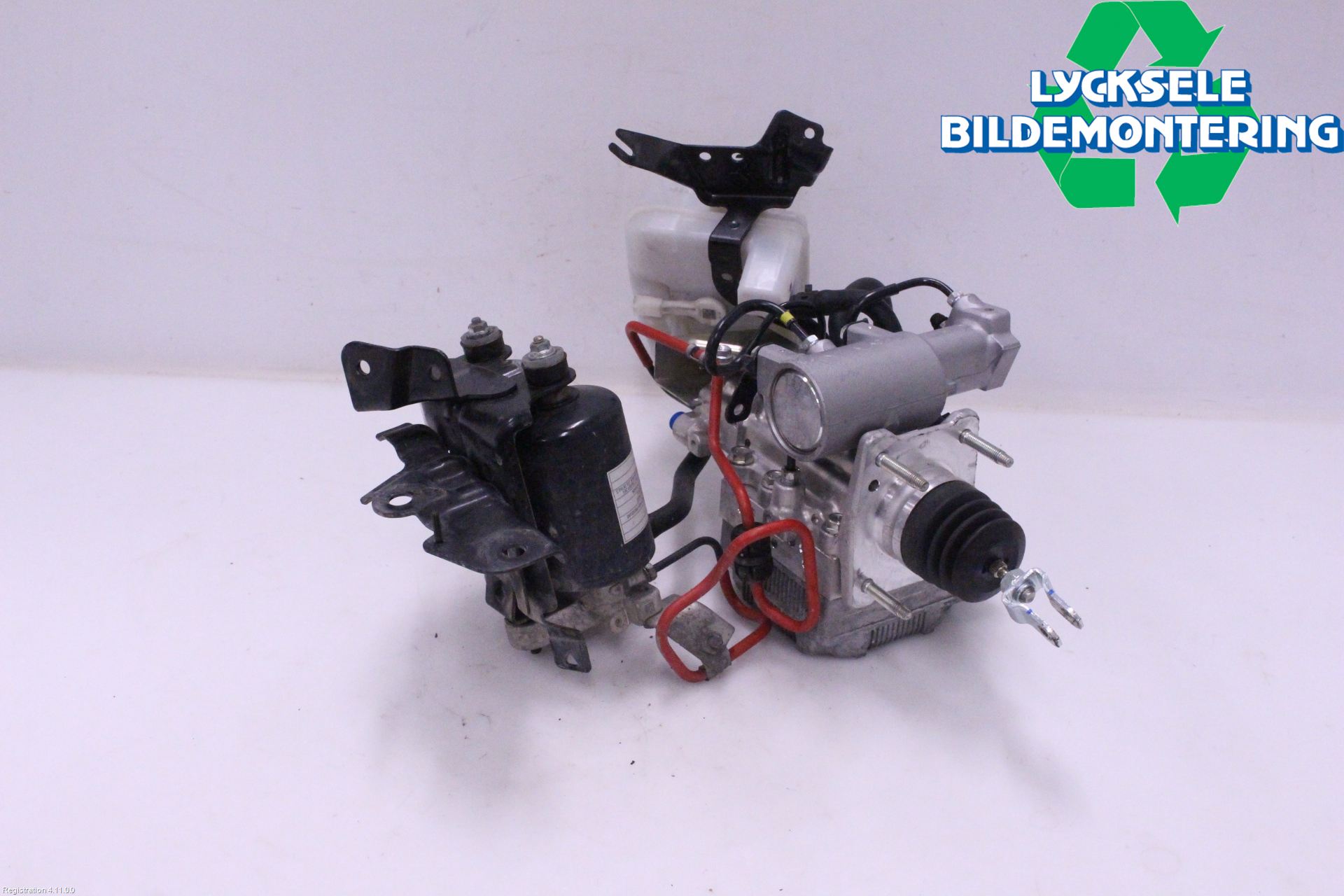 Toyota YARIS XP130 15-20 Abs Hydraulaggregat