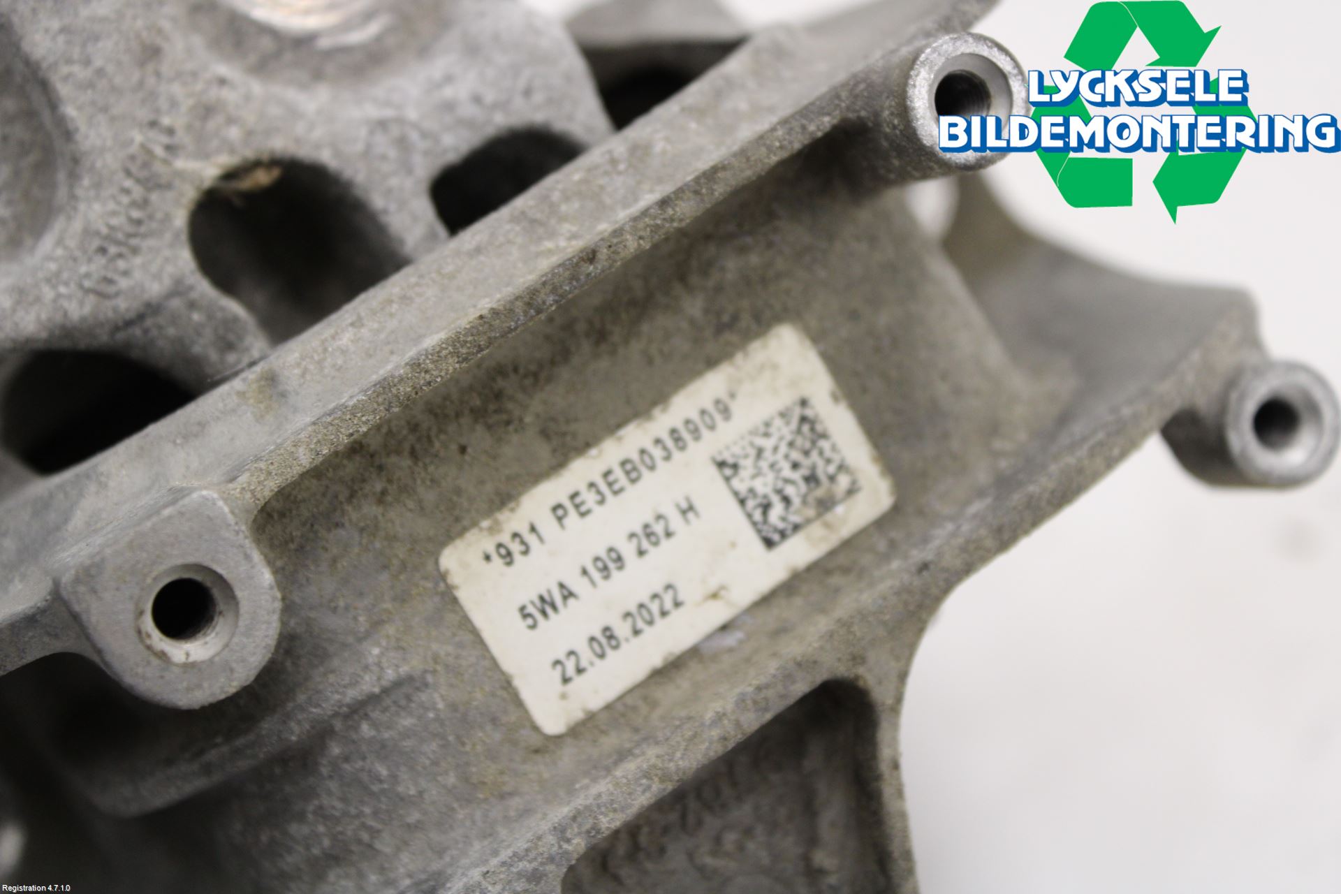 Volkswagen VW CADDY 21- Motorfäste