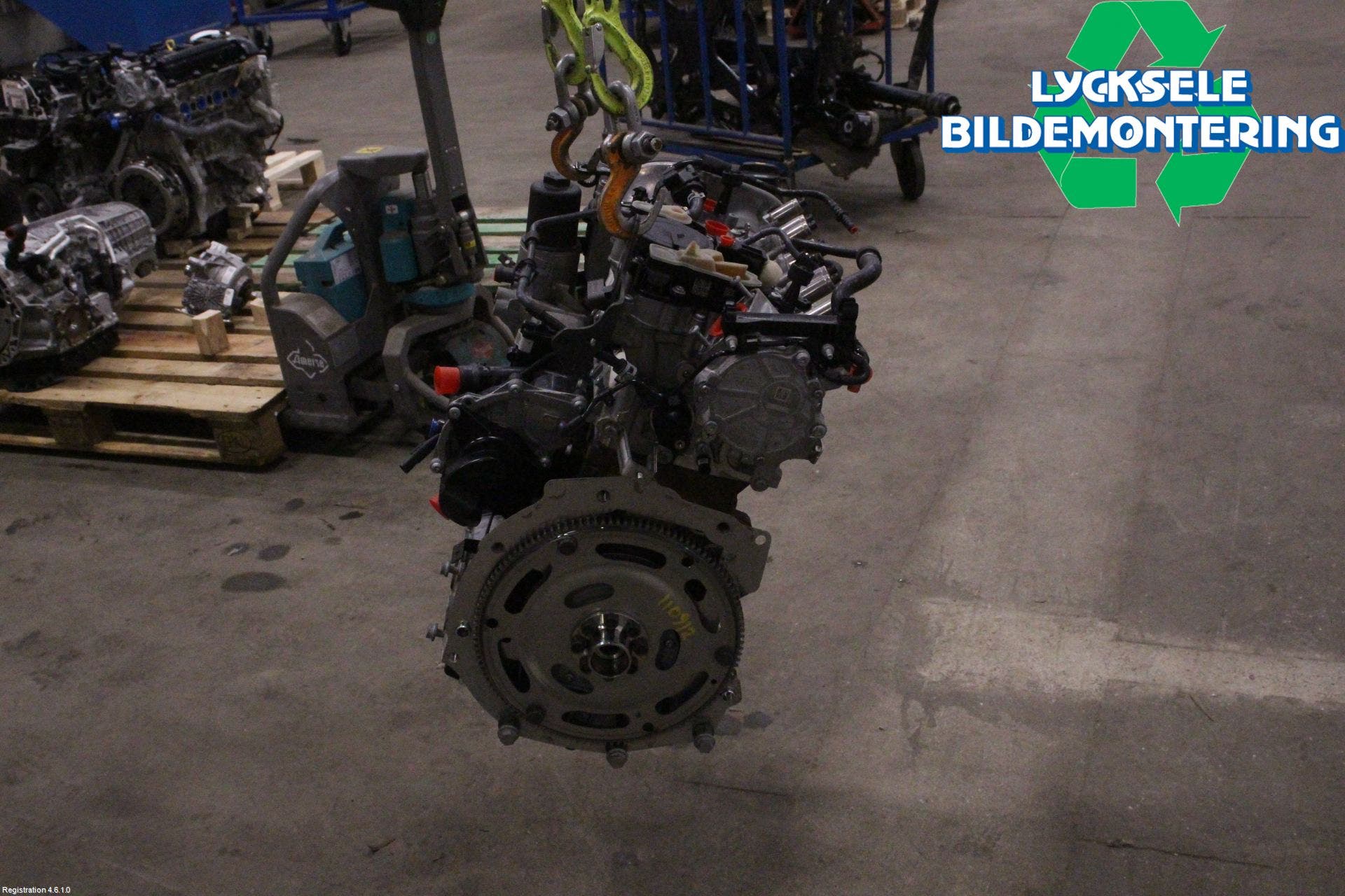 Audi A6 F2/C8 19- Motor Bensin