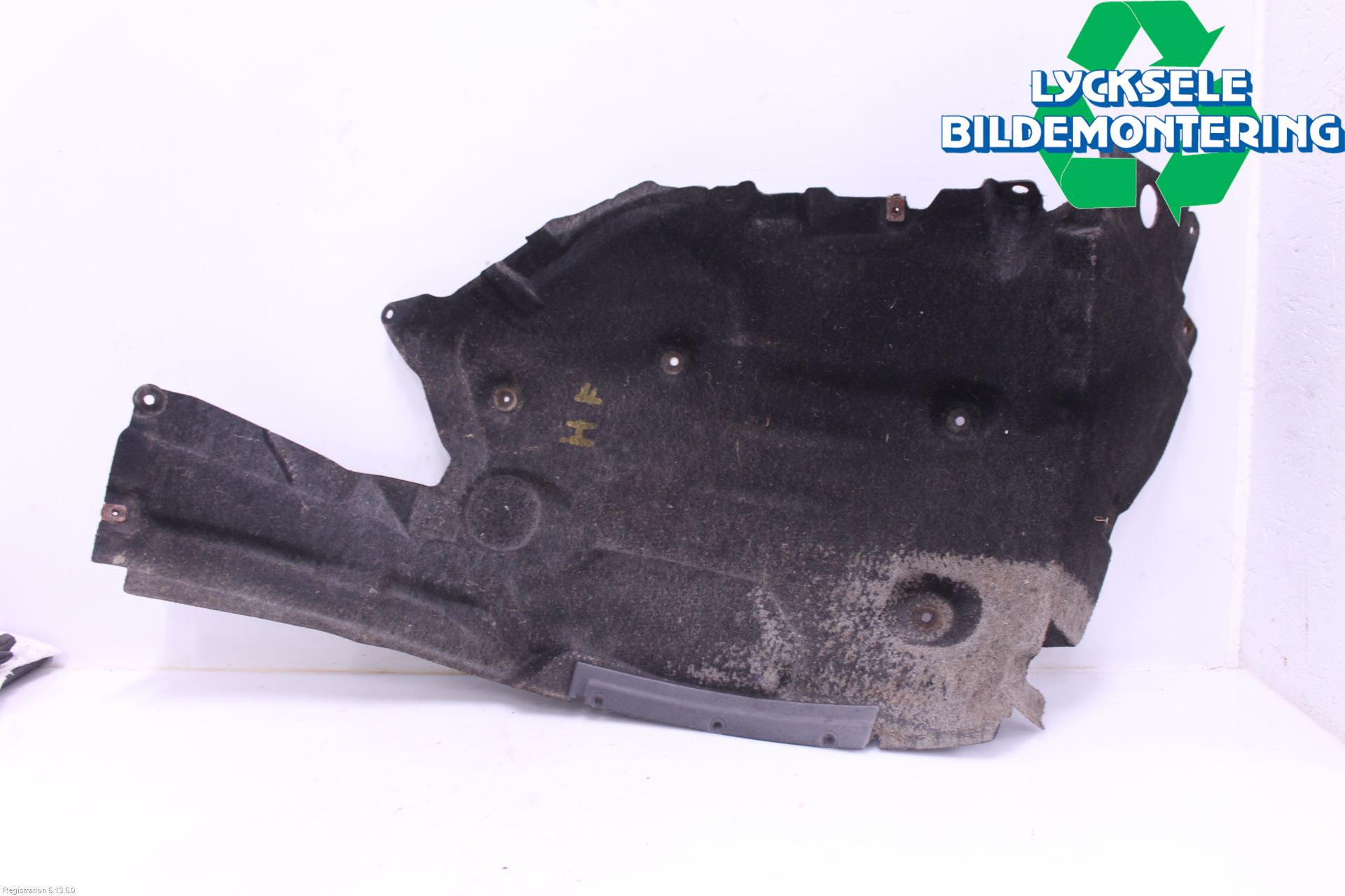 BMW 5 F10/F11/F18 09-17 Skärm Inner