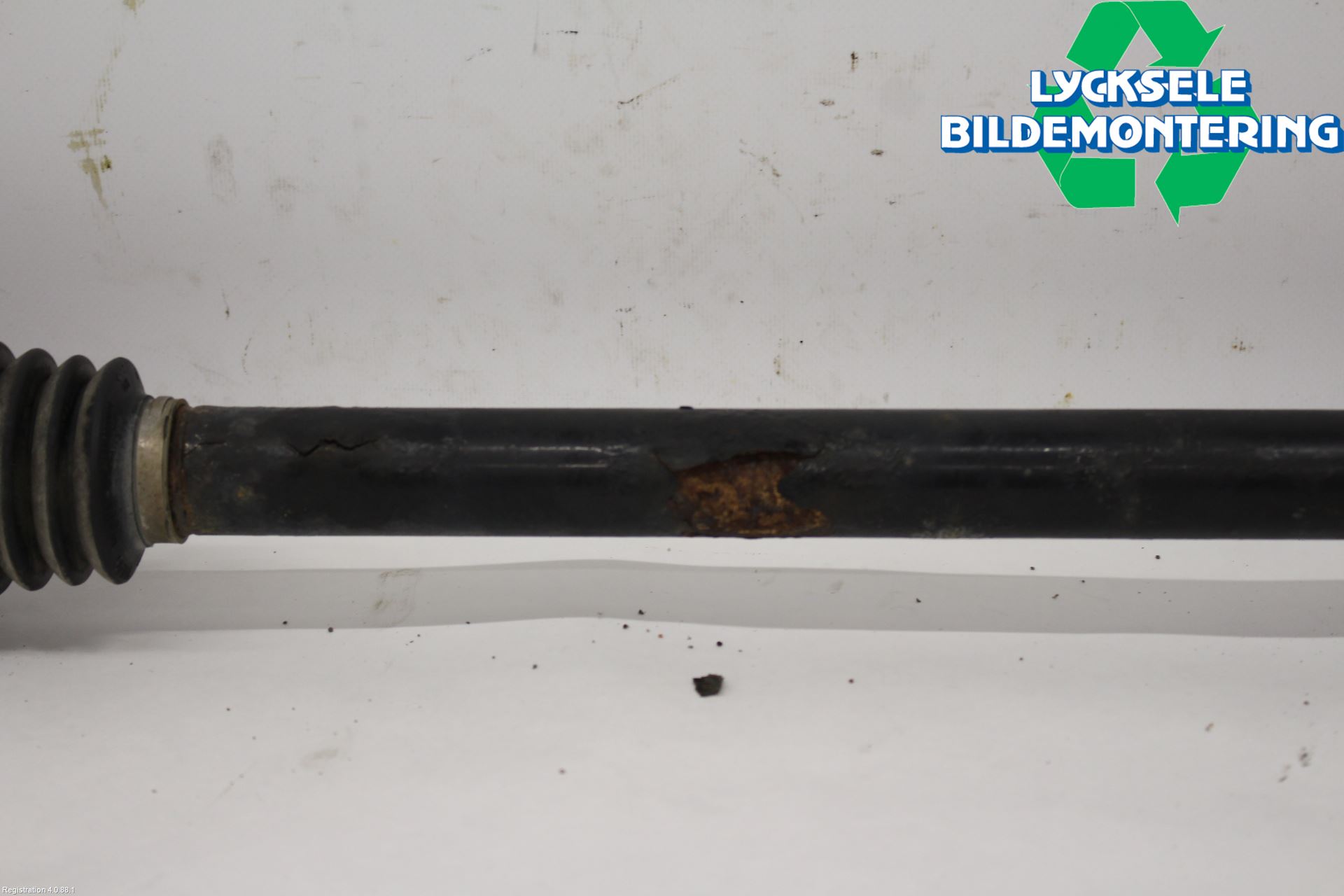 Volkswagen VW TOUAREG 7P 11-18 Drivaxel Bak Vänster