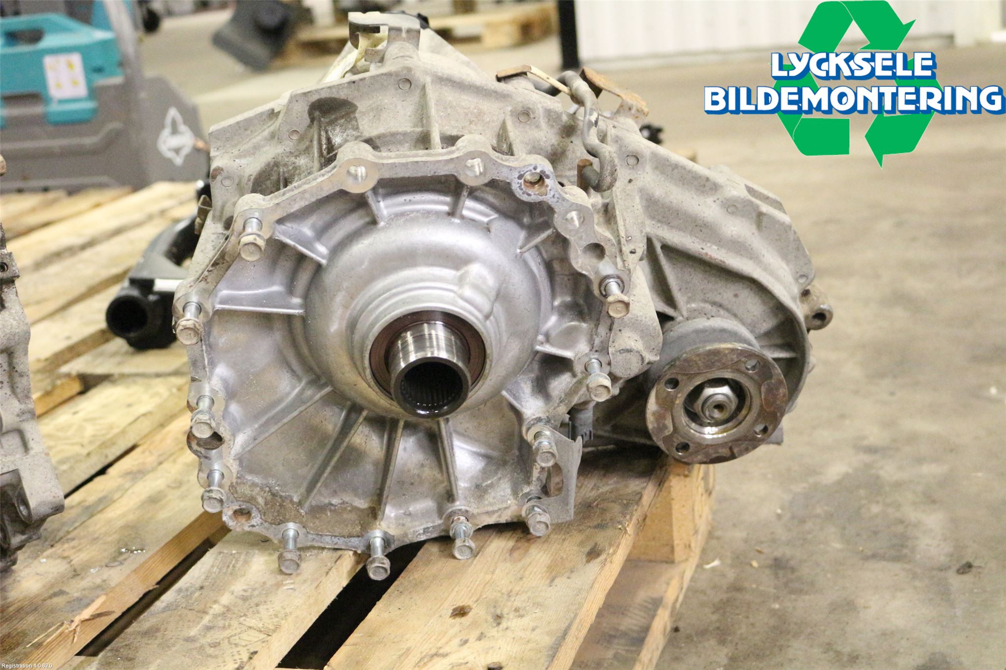 Nissan NAVARA 05-16 Växel Fördelningslåda