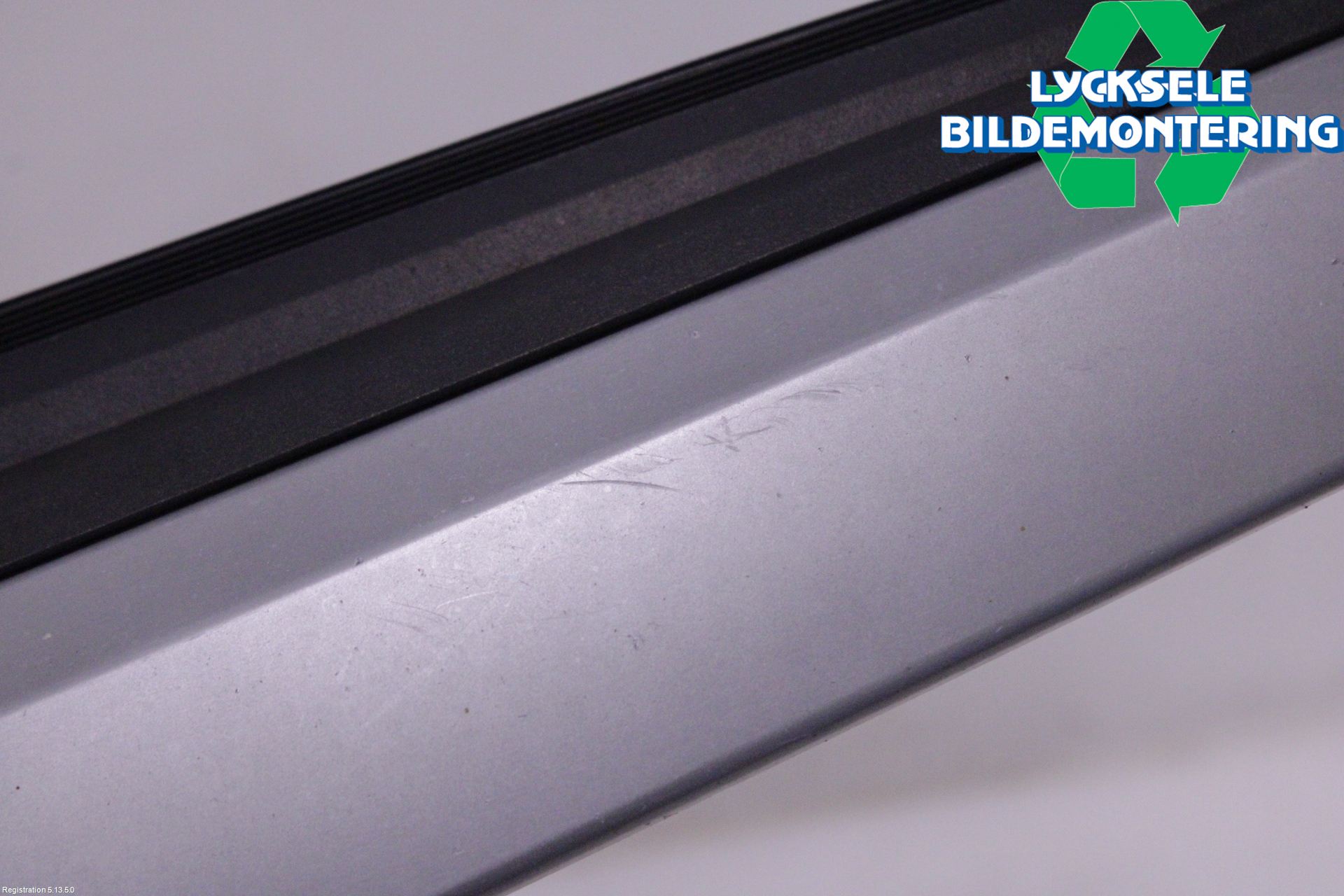 Subaru FORESTER SJ 13-18 Grill Komp