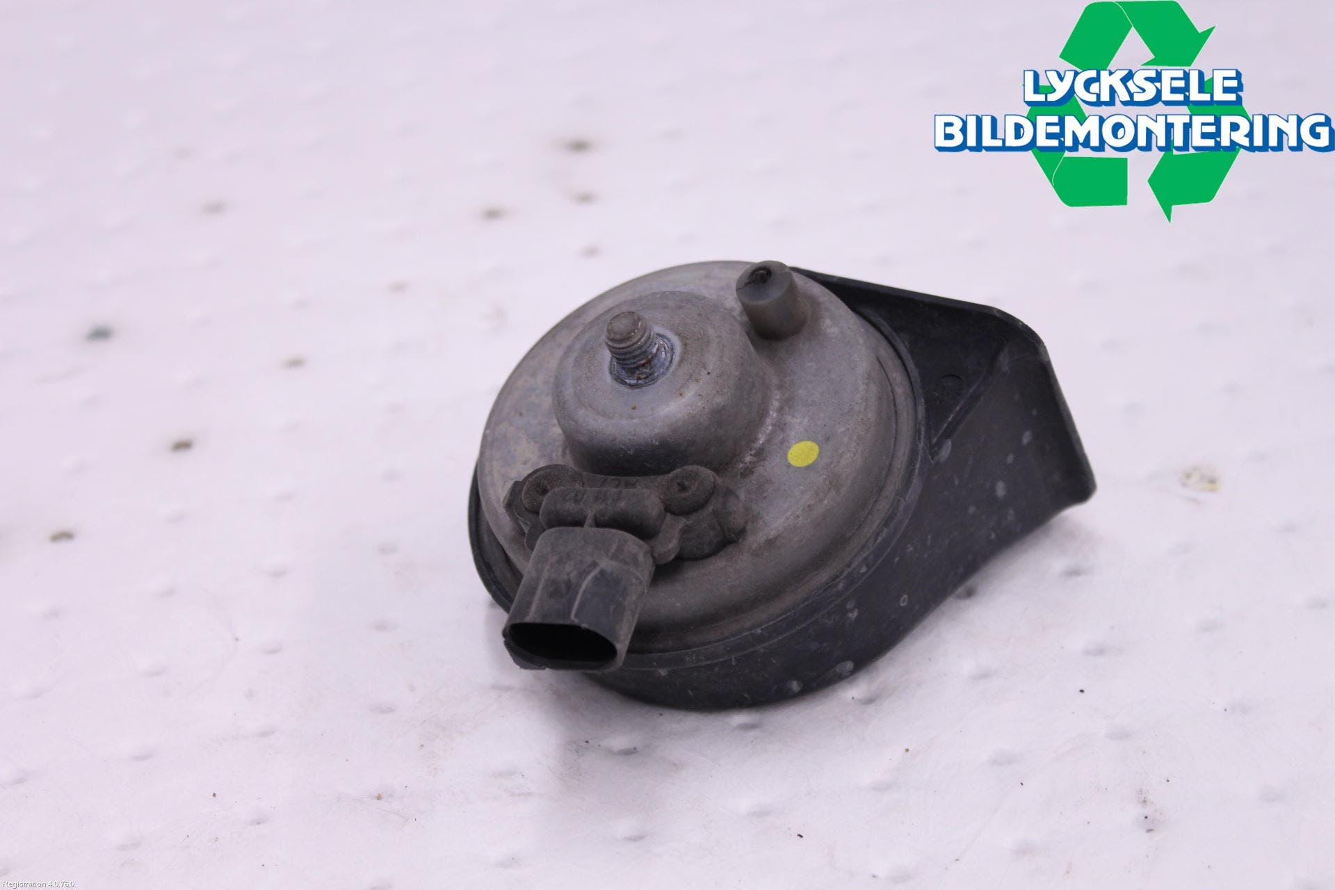 BMW 7 F01/02/03/04 09-15 Signalhorn