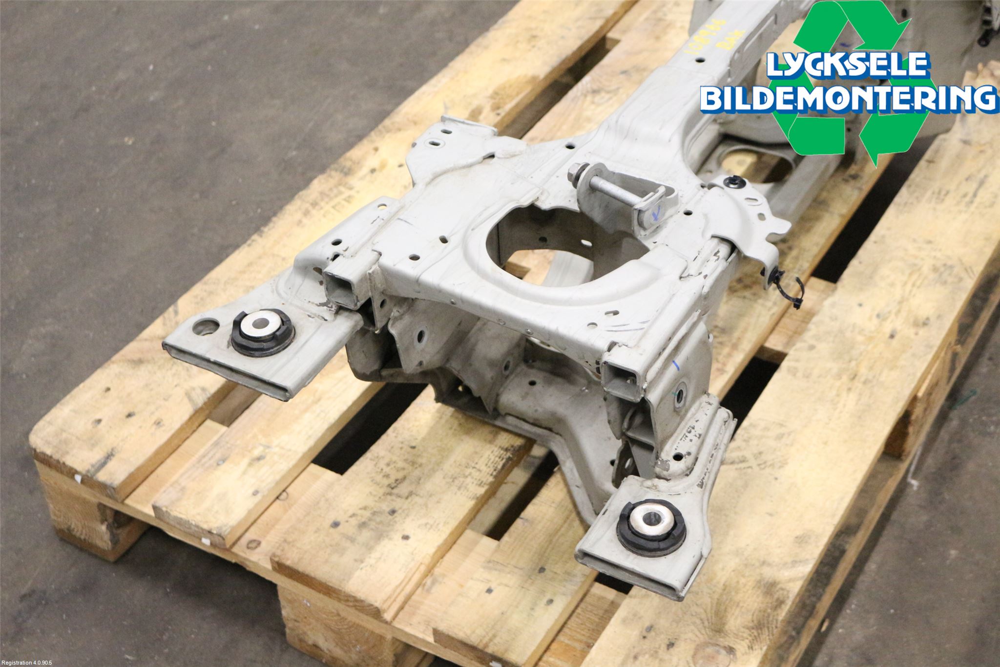 Peugeot 3008 17-24 Bakaxelbalk