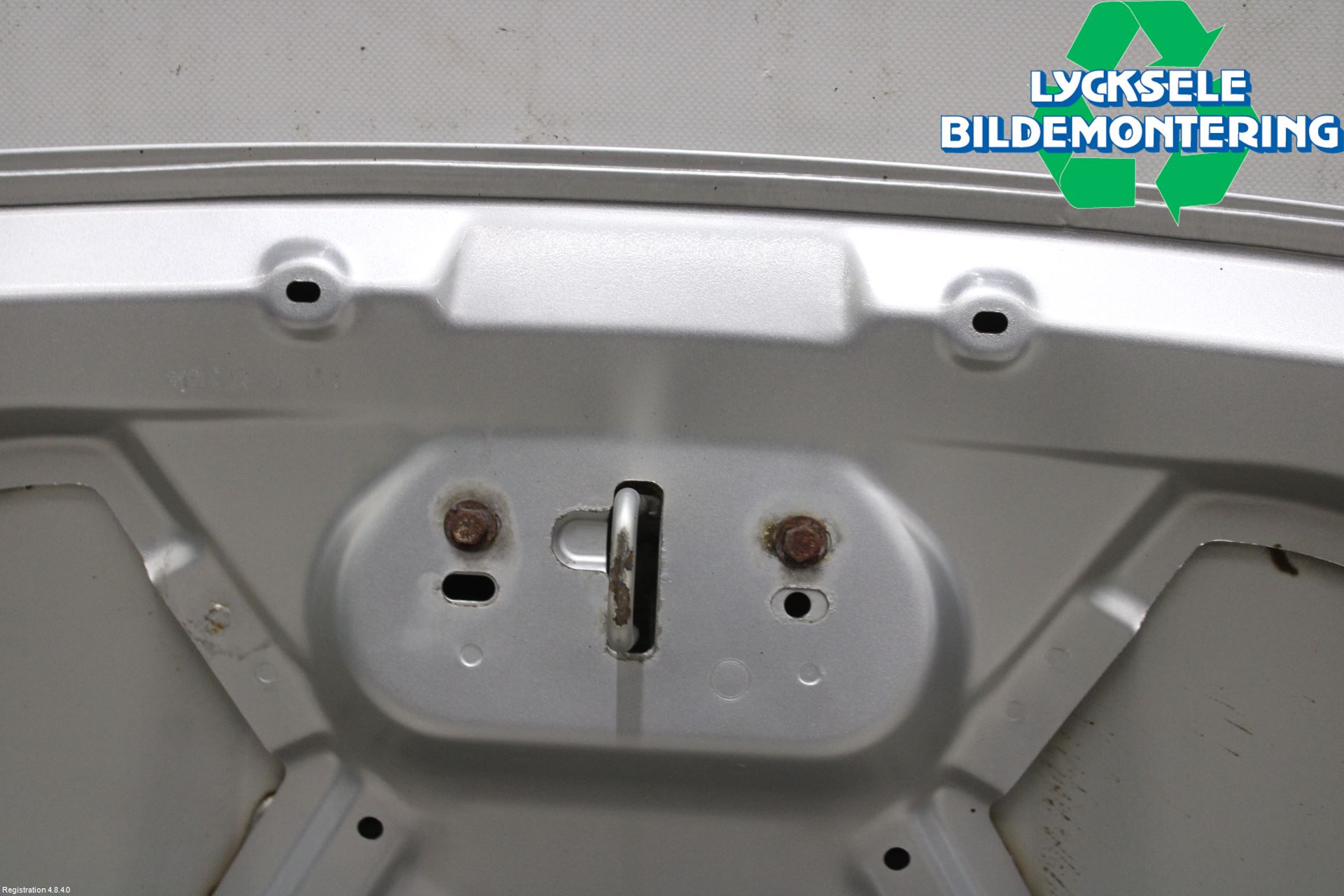 Ford FIESTA 13-17 Huv Fram