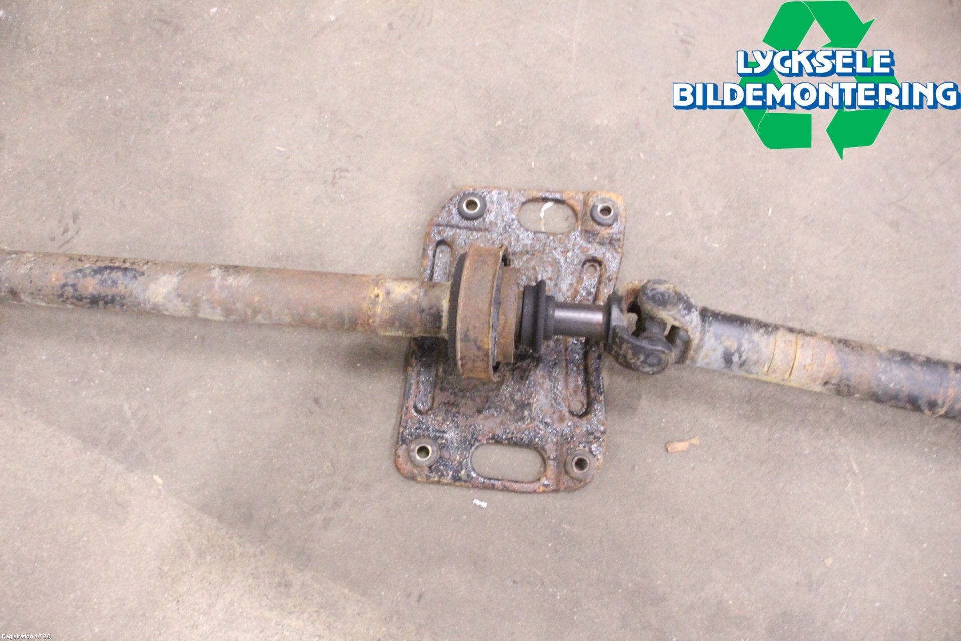 Volvo 940 91-98 Mellanaxel Komp