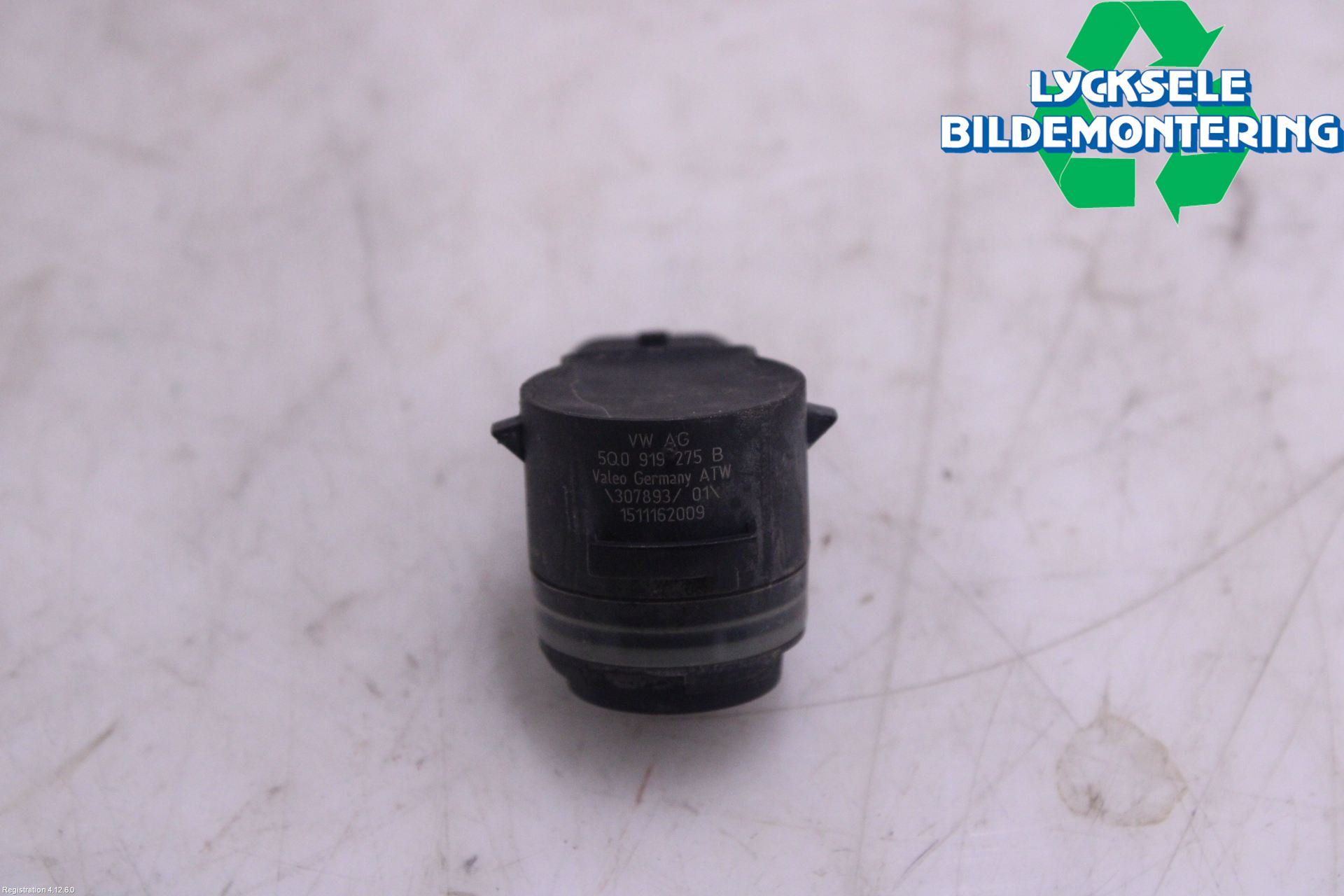 Audi A4 ALLROAD 17- Parkeringshjälp Frontsensor