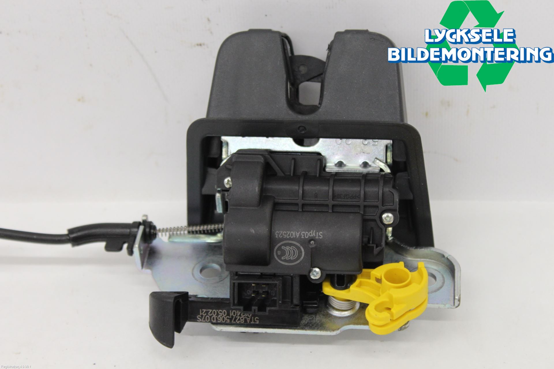 Volkswagen VW PASSAT 20-24 Låskista Baklucka