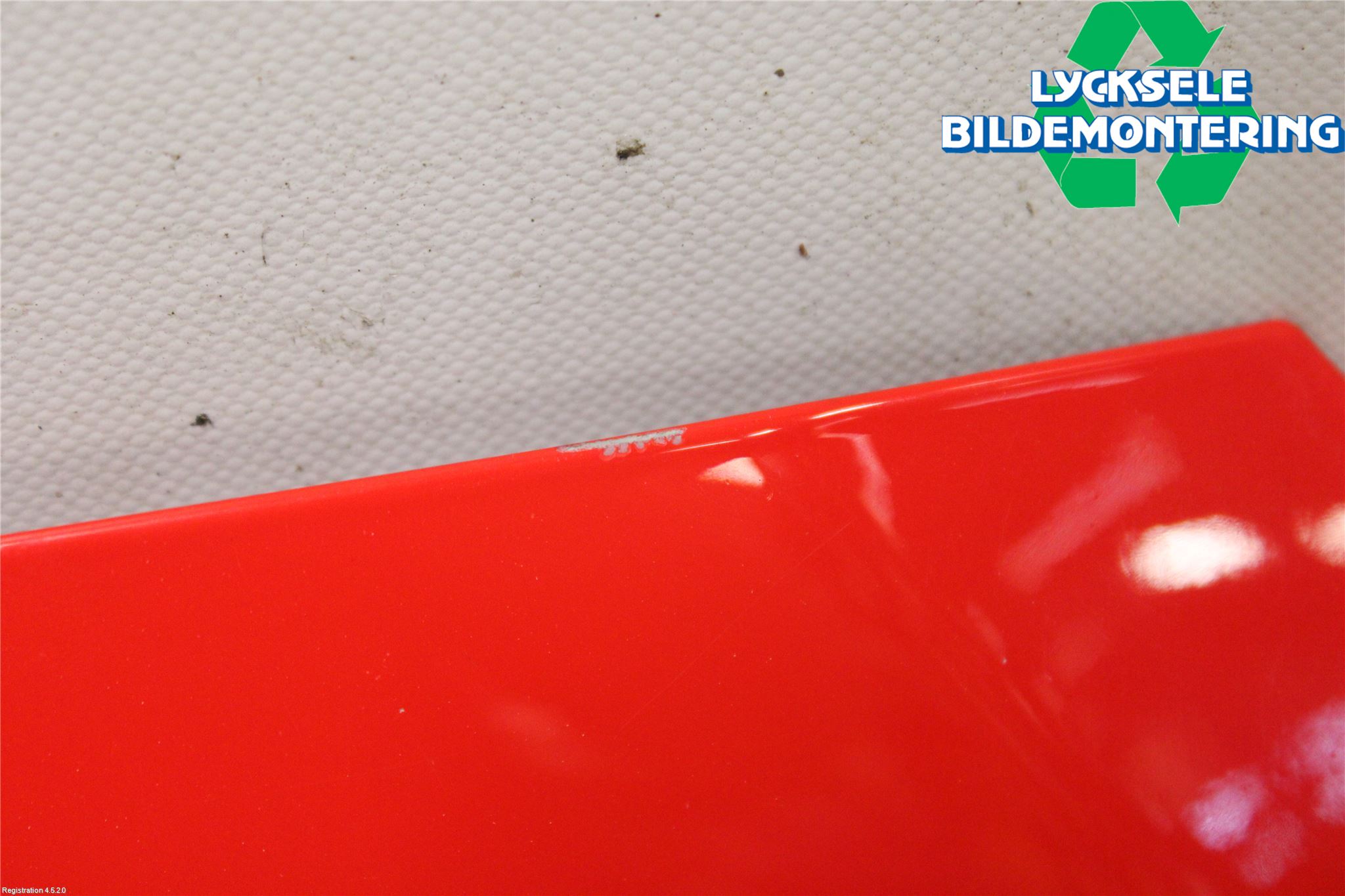 Ford FOCUS 15-18 Huv Fram