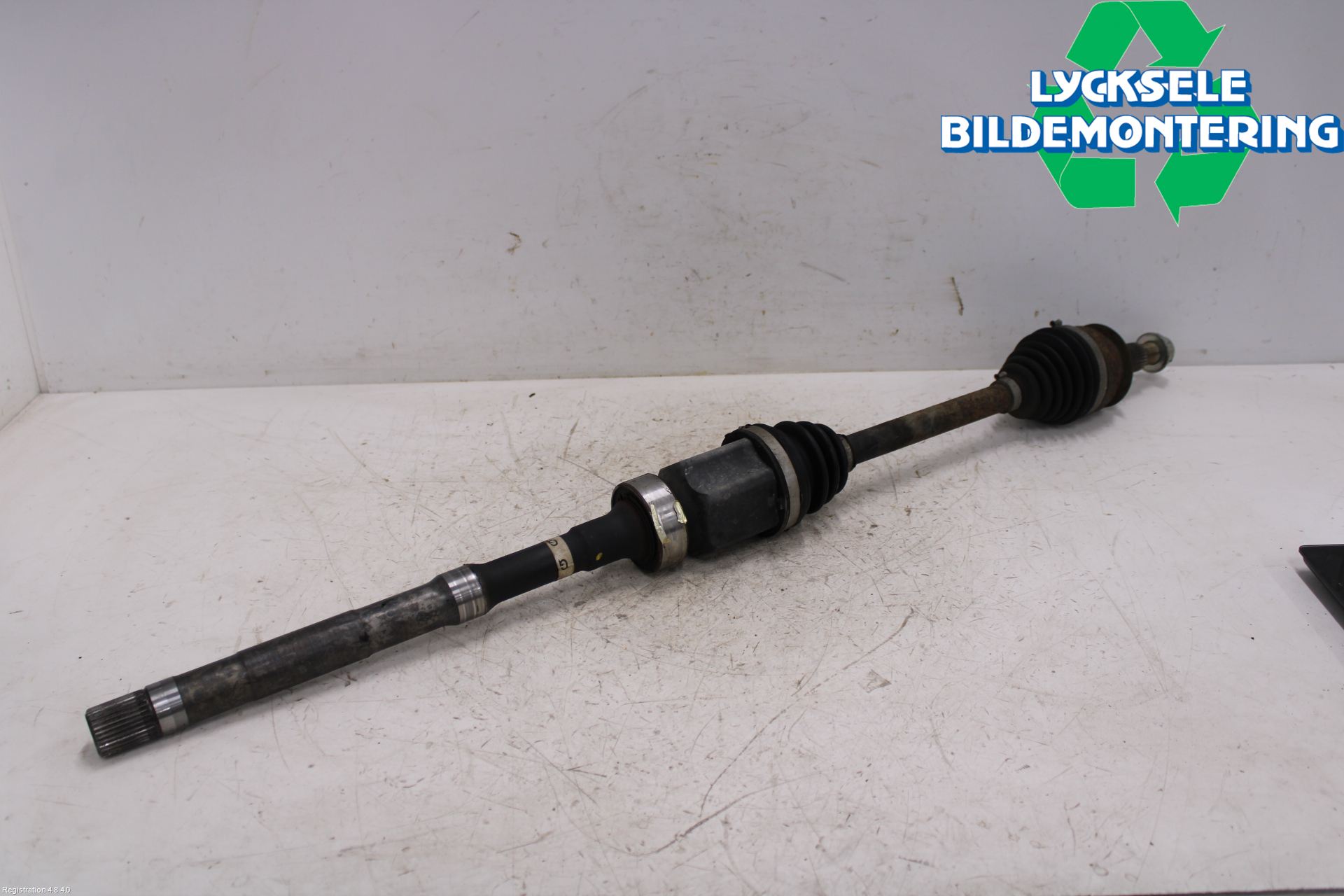 Mazda CX-3 Drivaxel Fram Höger