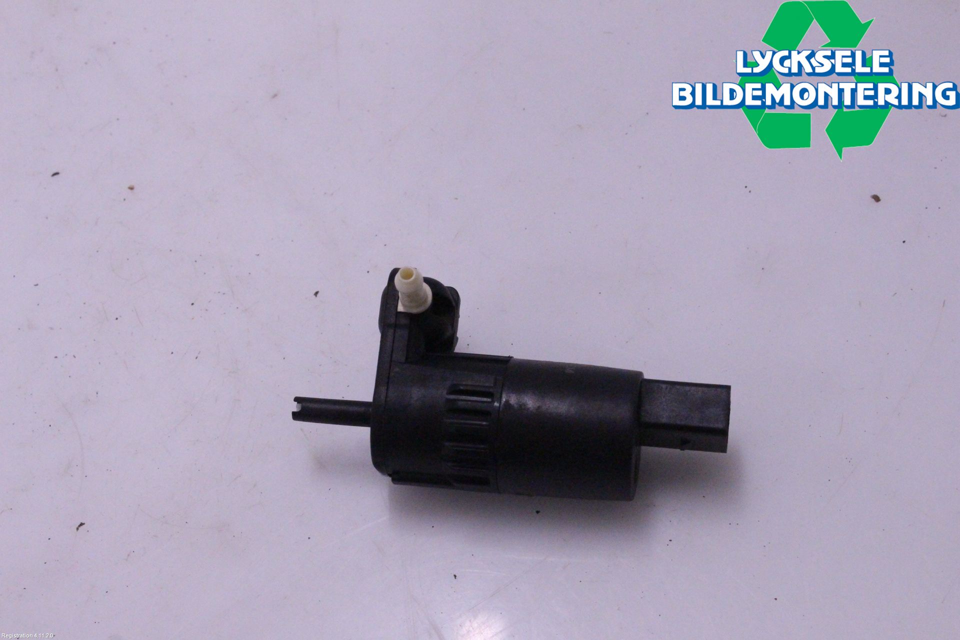 Opel CORSA E 15-19 Spolarpump Vindruta