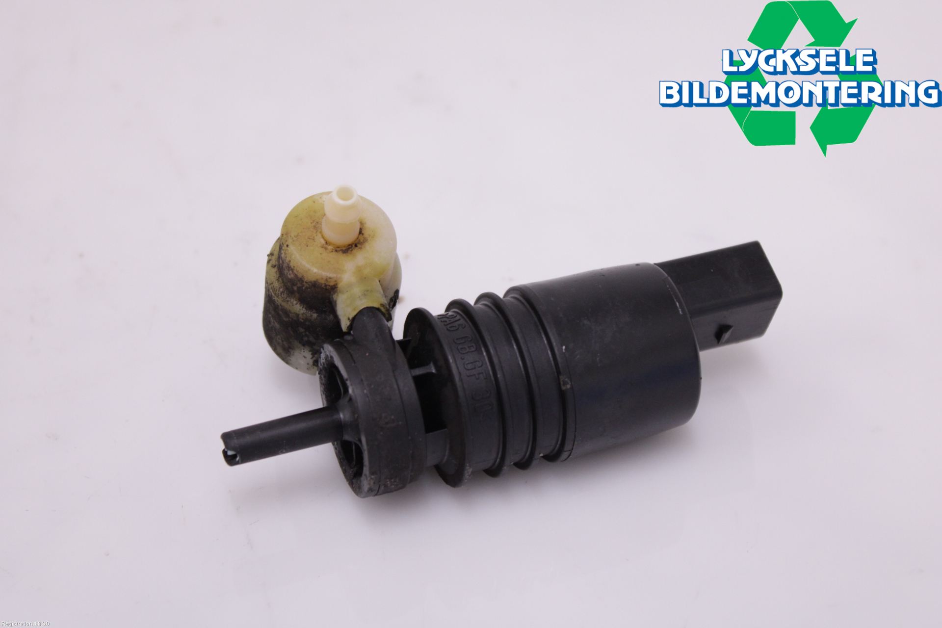 Volkswagen VW PASSAT 11-14 Spolarpump Vindruta