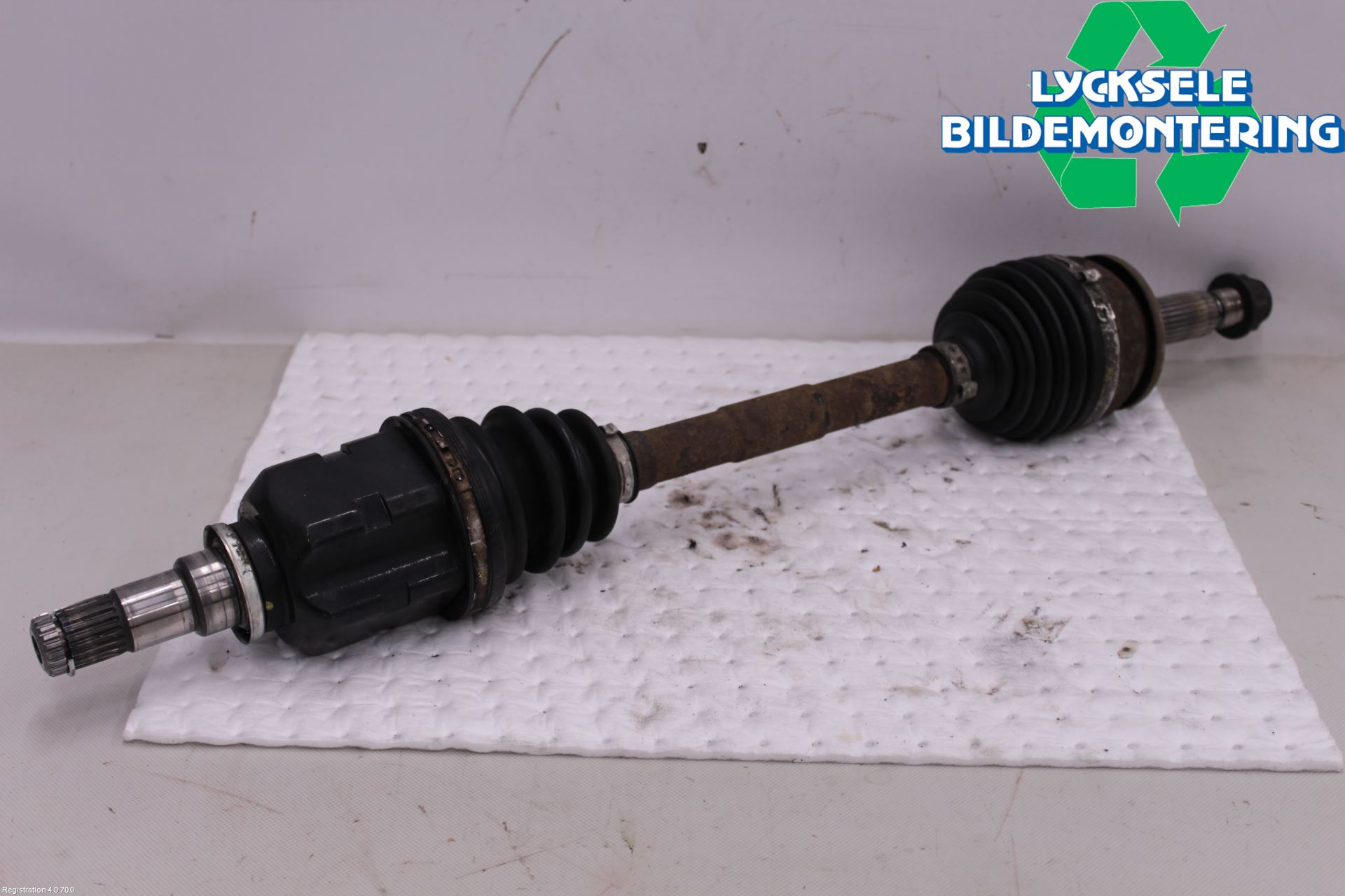 Toyota VERSO 09-18 Drivaxel Fram Vänster