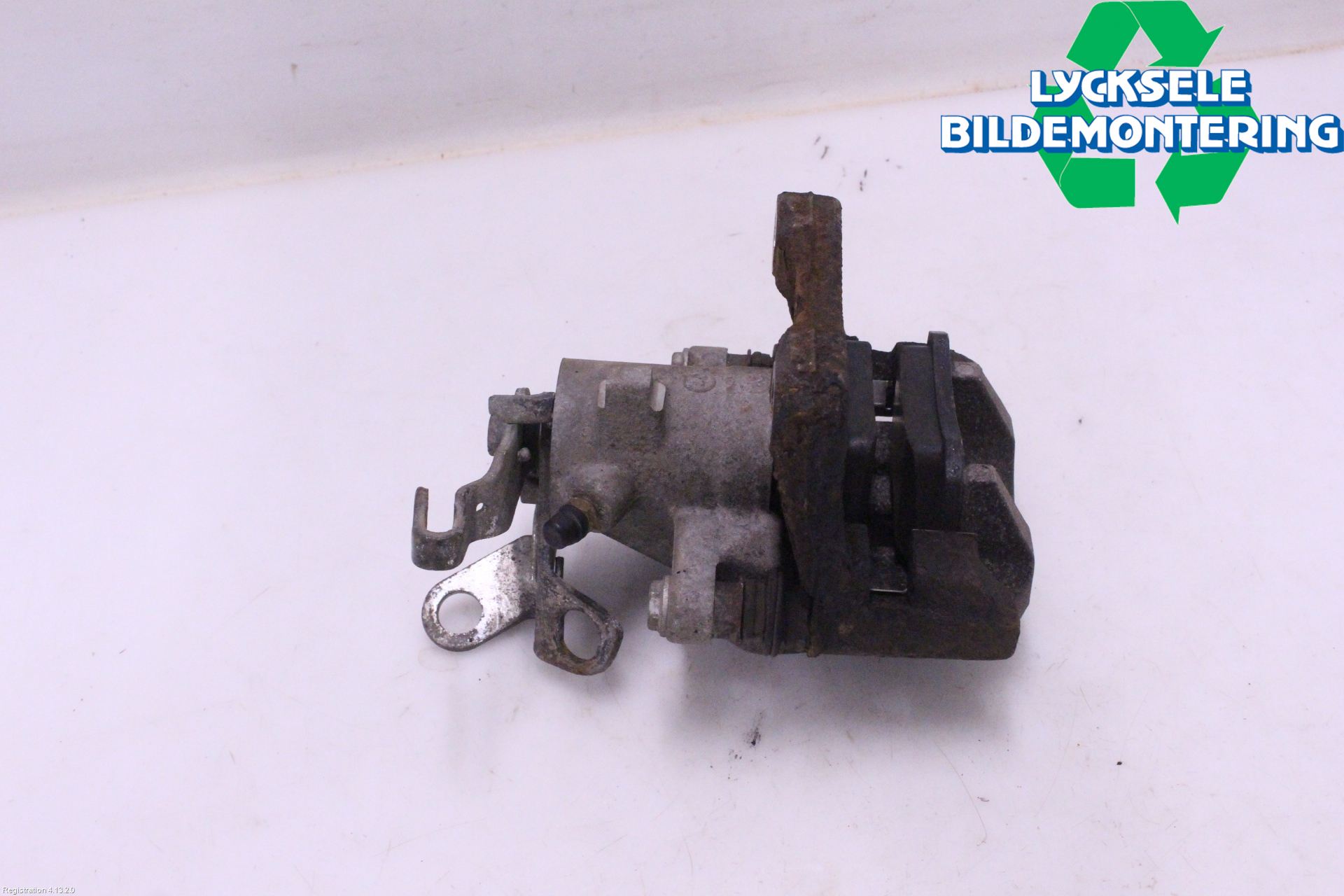 Volkswagen VW GOLF V 04-09 Bromsok Bak Vänster