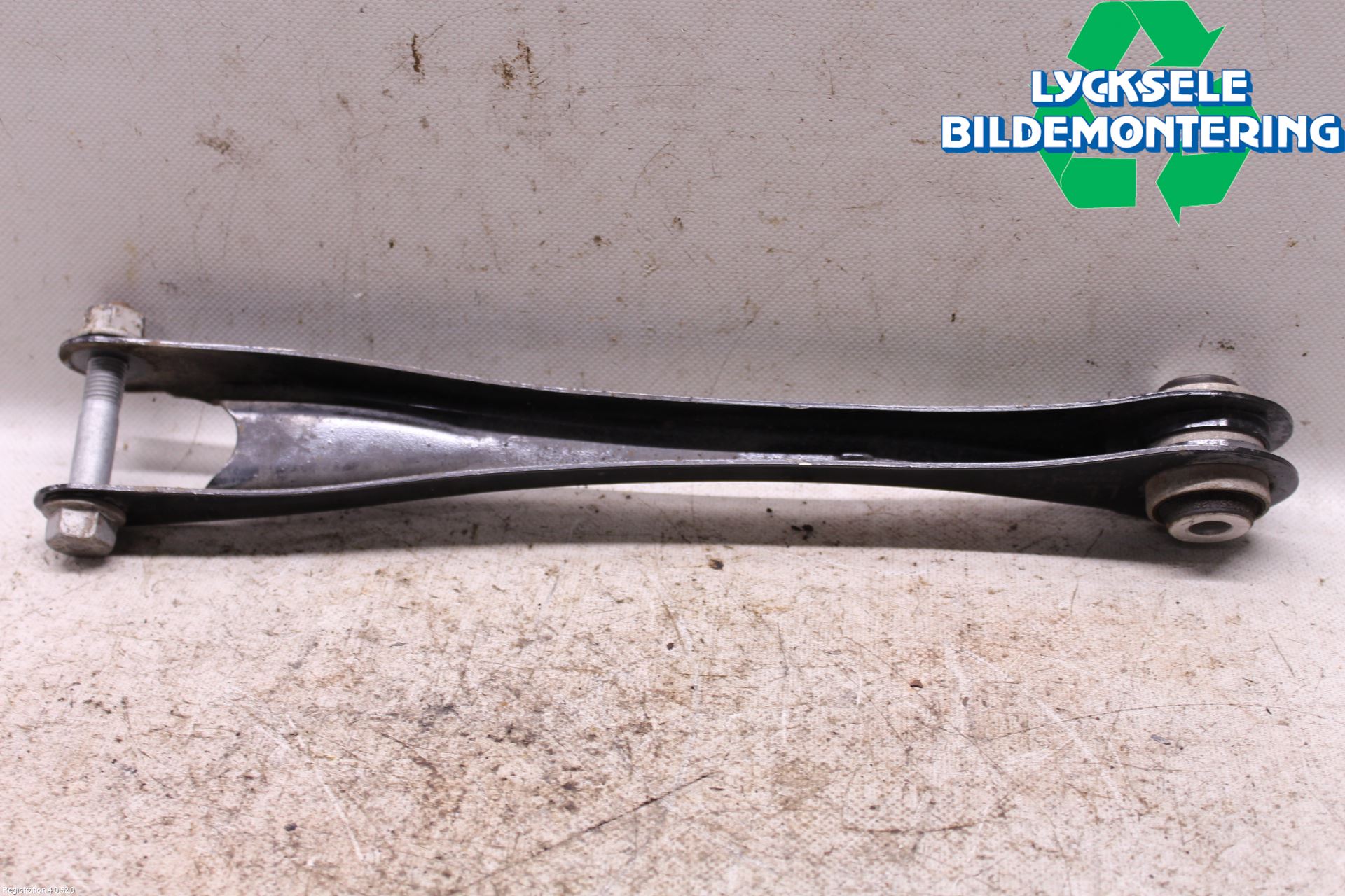 BMW 1 F20/F21 11-19 Bärarm Bak Höger