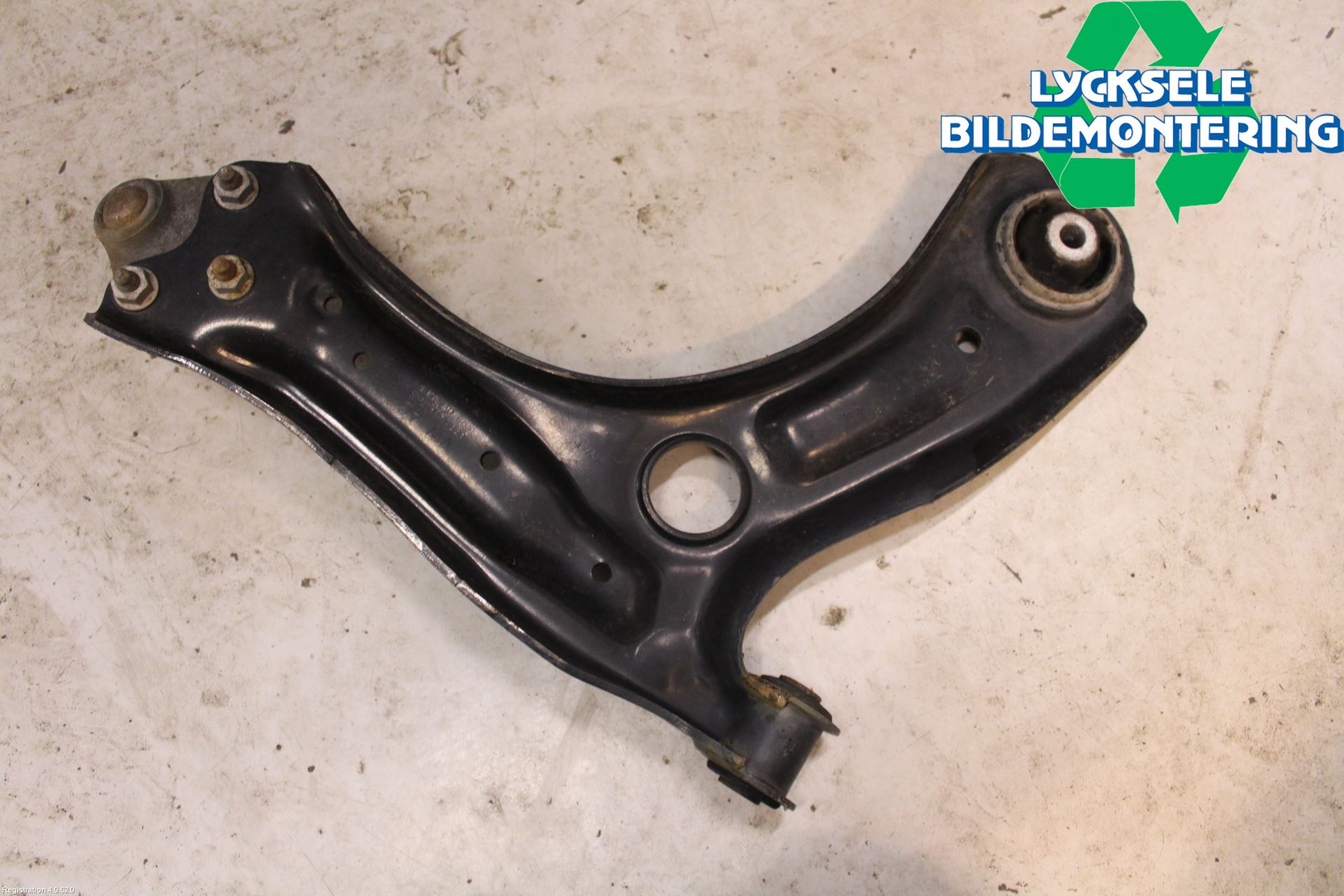 Volkswagen VW POLO 10-17 Bärarm Fram Undre Vä