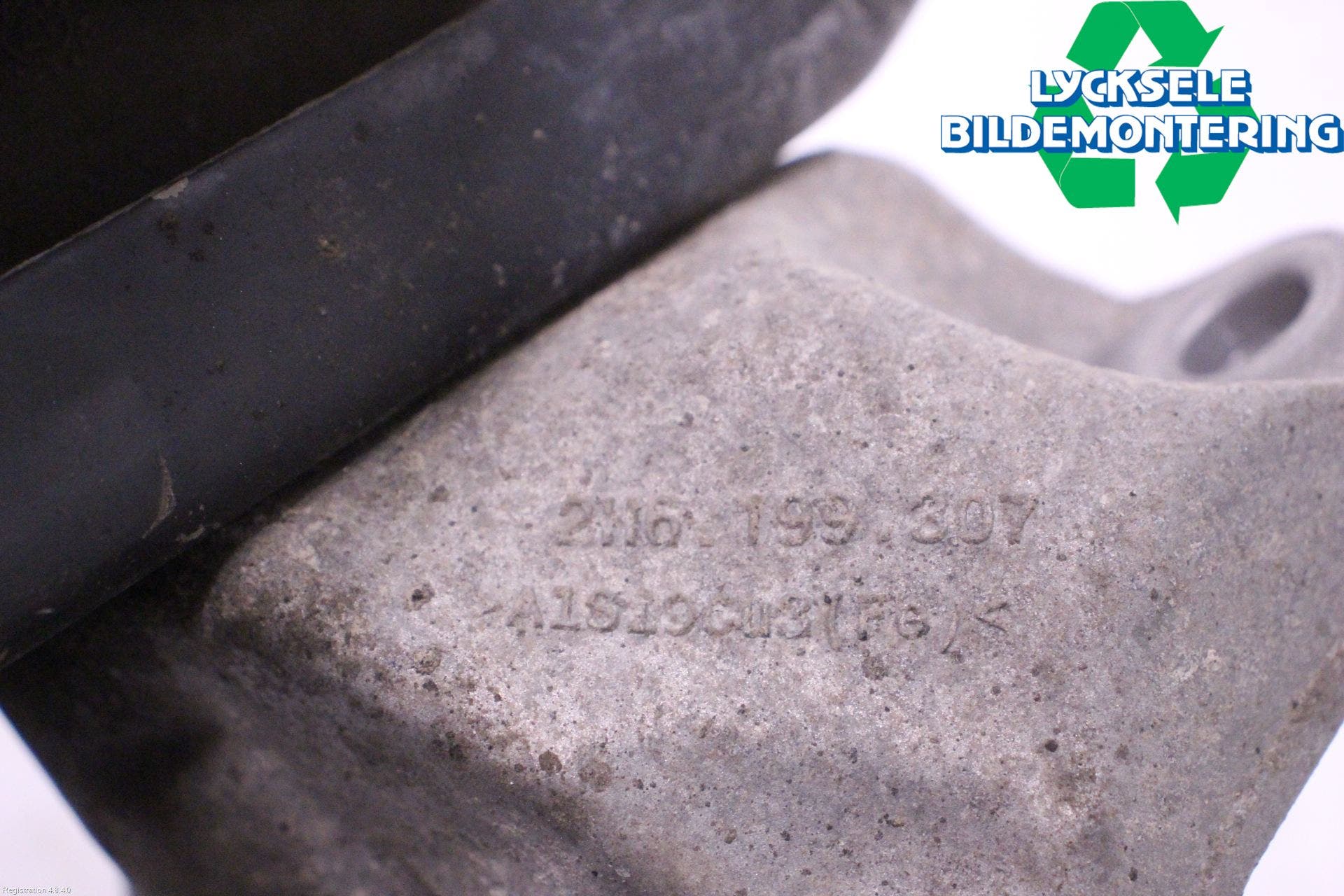 Volkswagen VW AMAROK 2H 10-22 Motorfäste