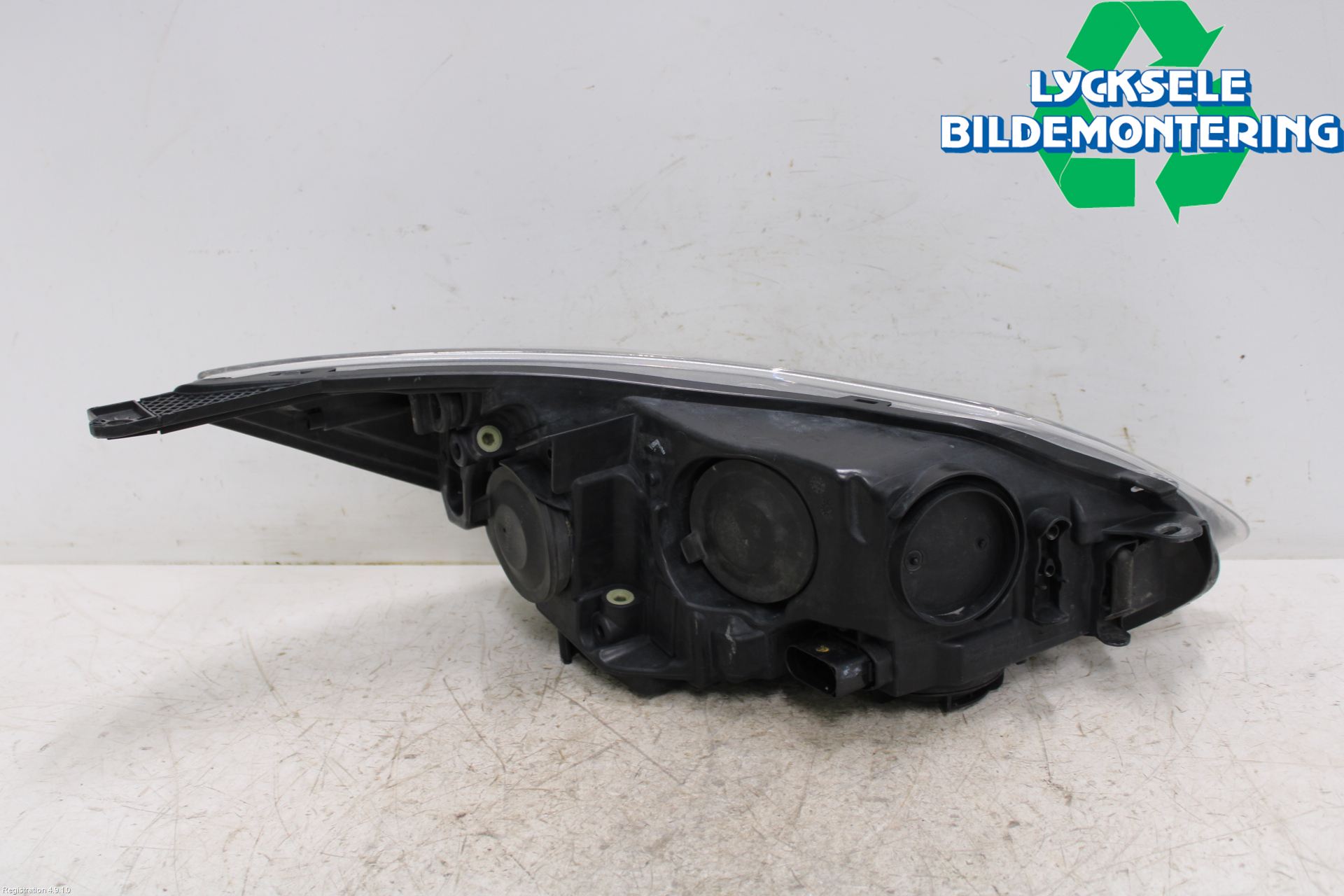 Ford FOCUS 11-14 Strålkastare Vänster