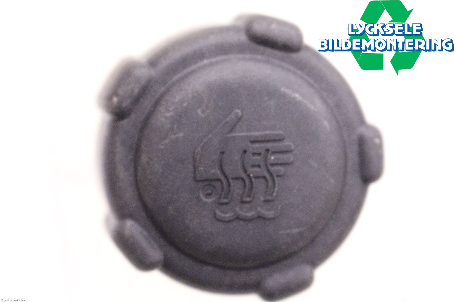 Mitsubishi OUTLANDER 13-21 Expansionstank