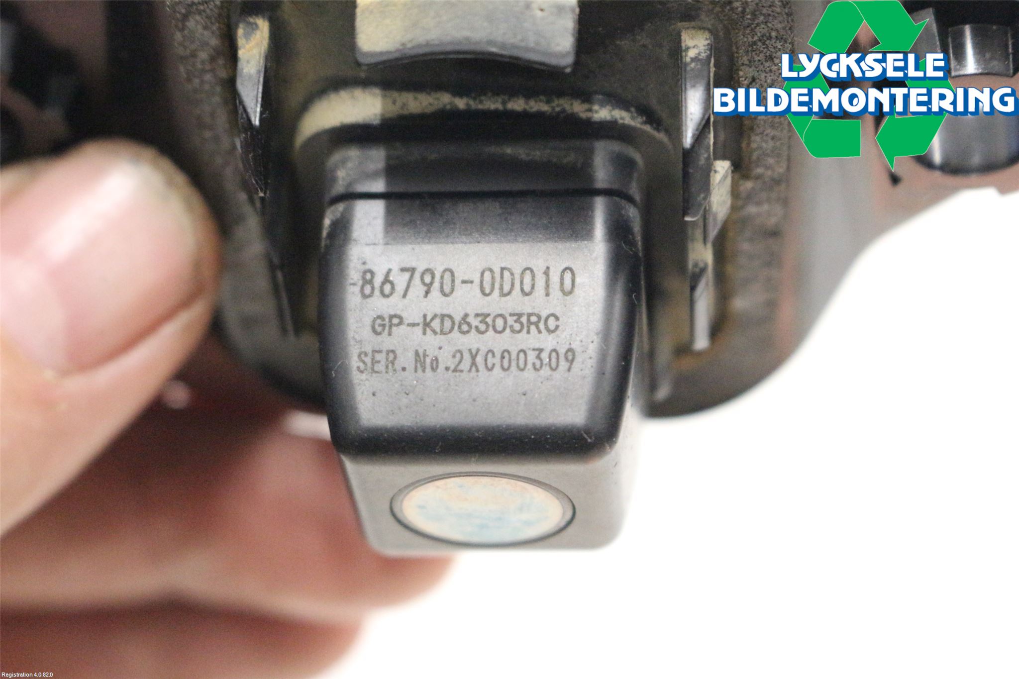 Toyota YARIS XP130 12-14 Parkeringshjälp Kamera