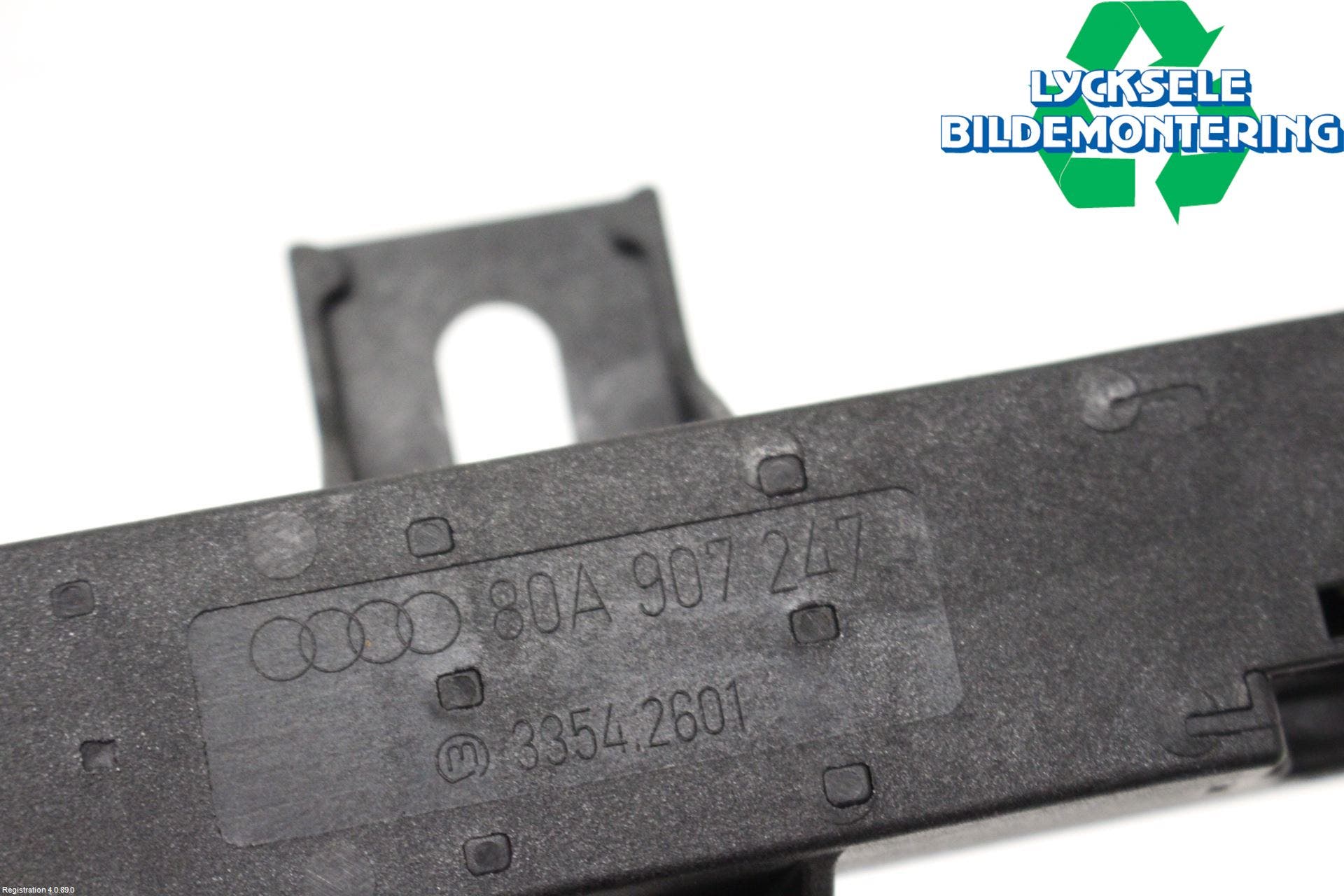 Audi Q5/SQ5 17- Antenn